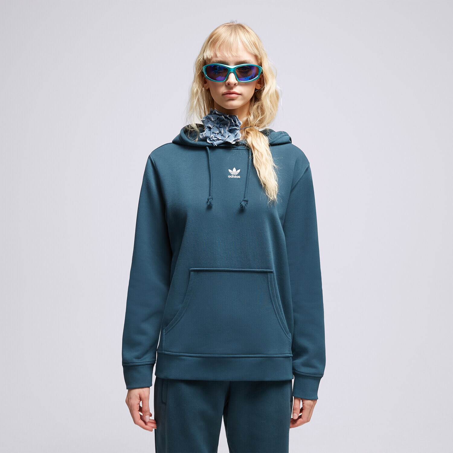 Ženske dukserice ADIDAS VESTA S KAPULJAČOM HOODIE IJ9764 tamno plava