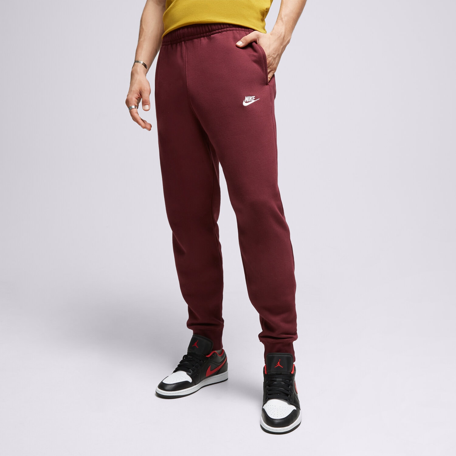 Muške hlače NIKE HLAČE SPORTSWEAR CLUB FLEECE BV2671-681 bordo