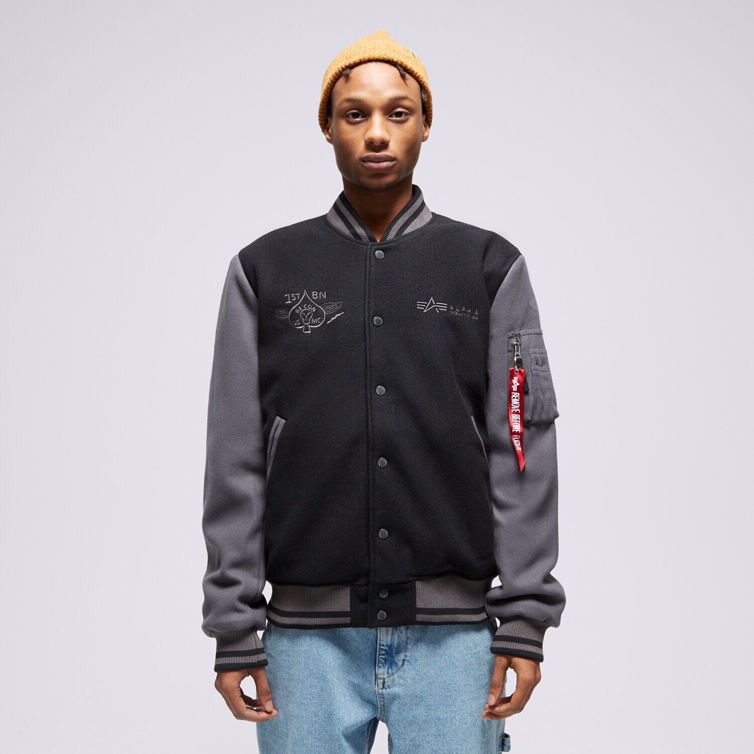 Muške zimske jakne ALPHA INDUSTRIES JAKNA VARSITY AIR FORCE 1381073 crna