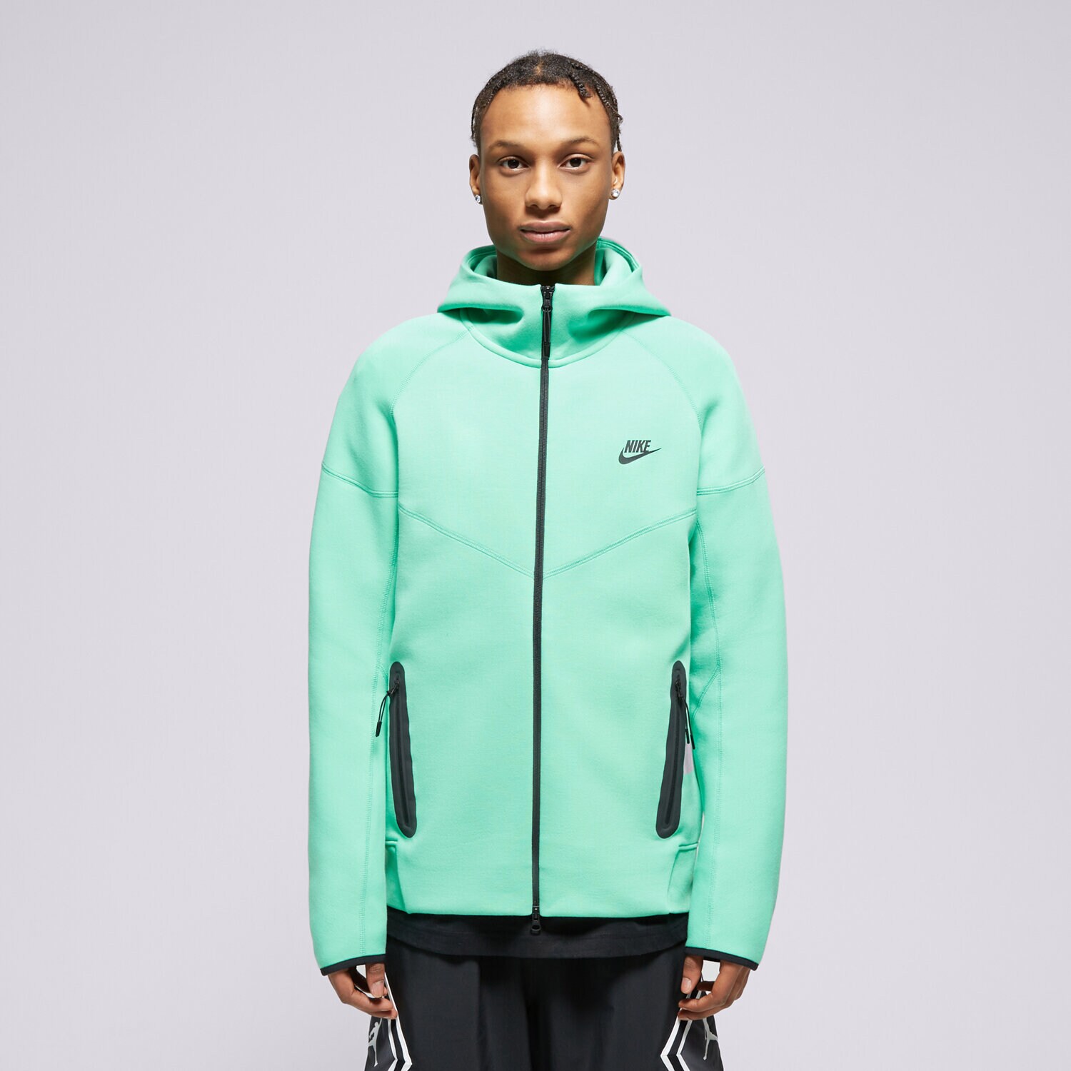 Muške dukserice NIKE VESTA S KAPULJAČOM M NK TCH FLC FZ WR HOODIE FB7921-363 zelena