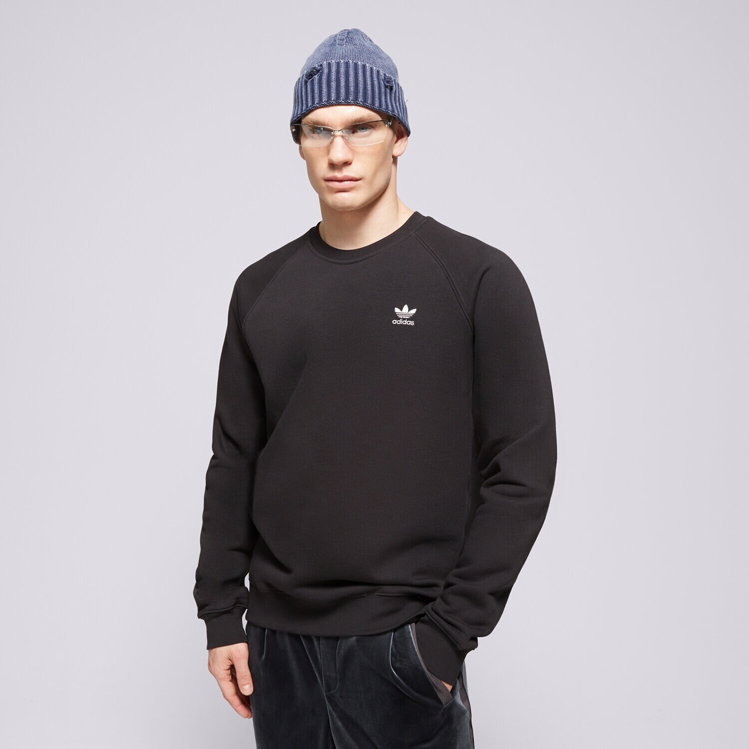 Muške dukserice ADIDAS VESTA ESSENTIAL CREW IM4532 crna