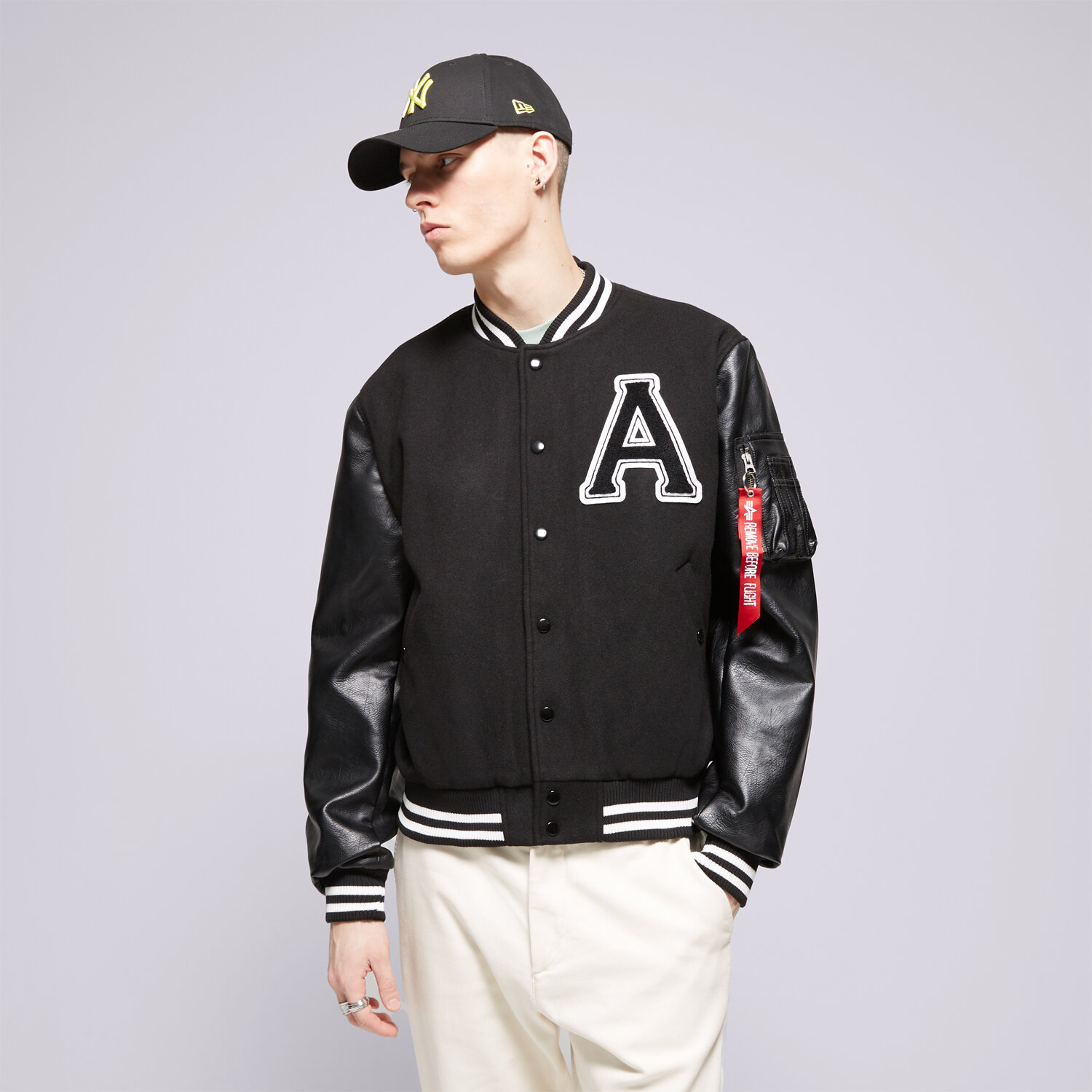Muške prijelazne jakne ALPHA INDUSTRIES JAKNA PU COLLEGE JACKET 14611103 crna