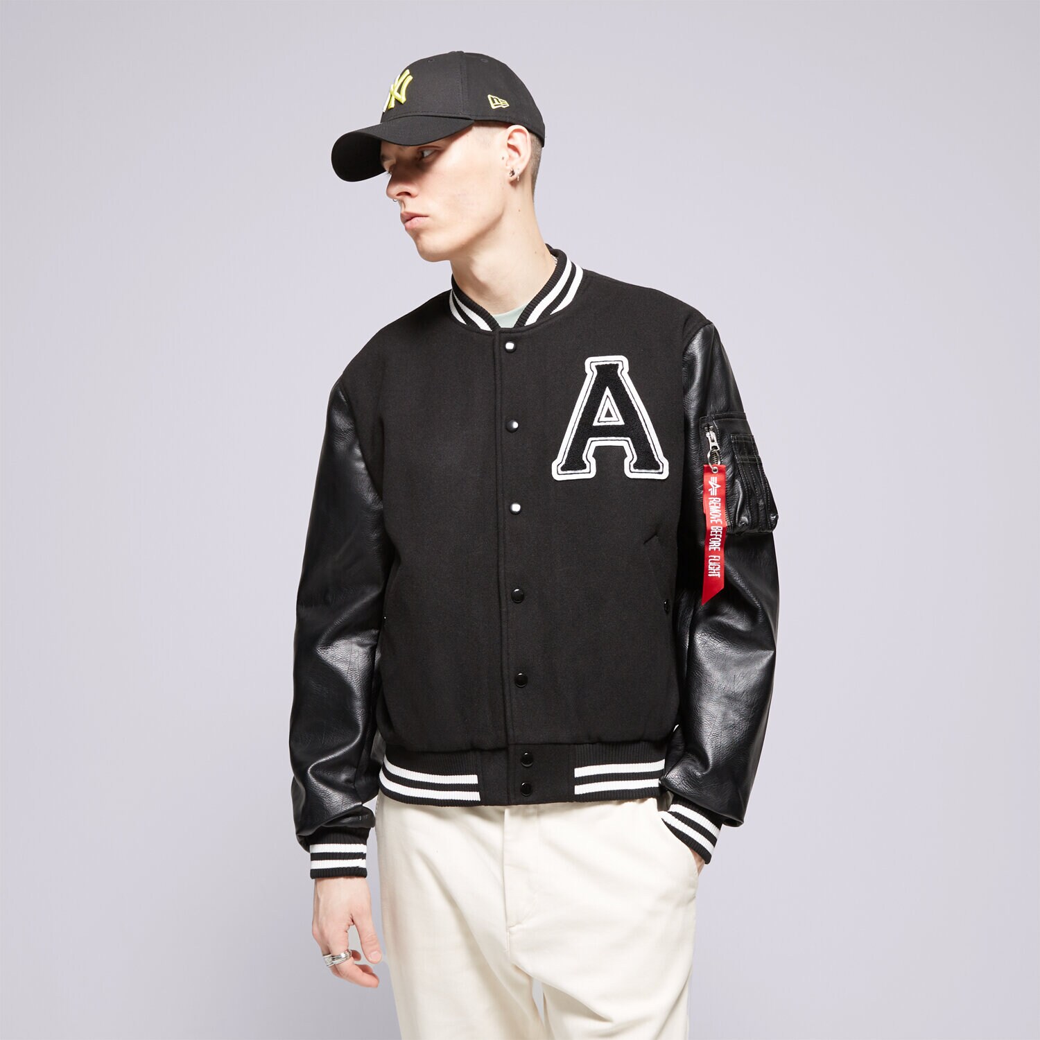 Muške prijelazne jakne ALPHA INDUSTRIES JAKNA PU COLLEGE JACKET 14611103 crna