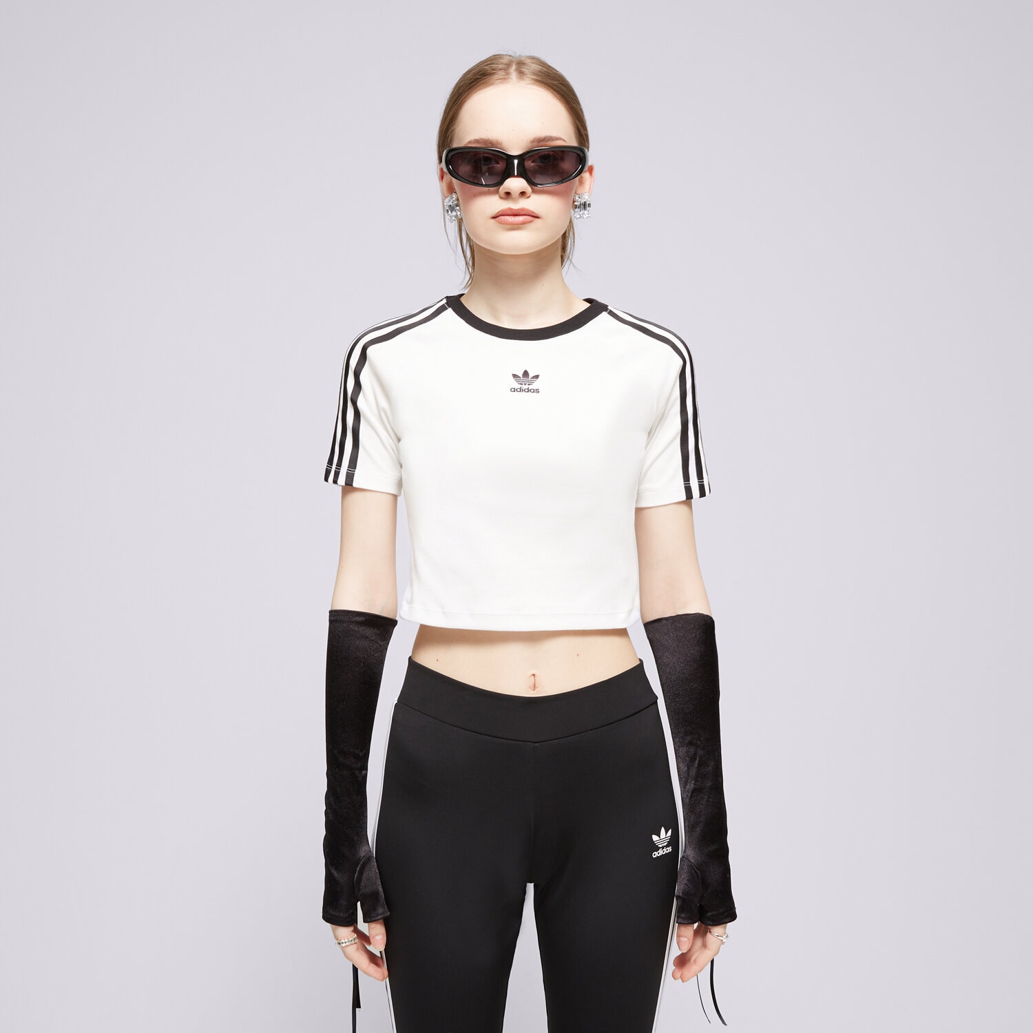 Ženske majice ADIDAS T-SHIRT 3 S BABY TEE IP0662 bijela