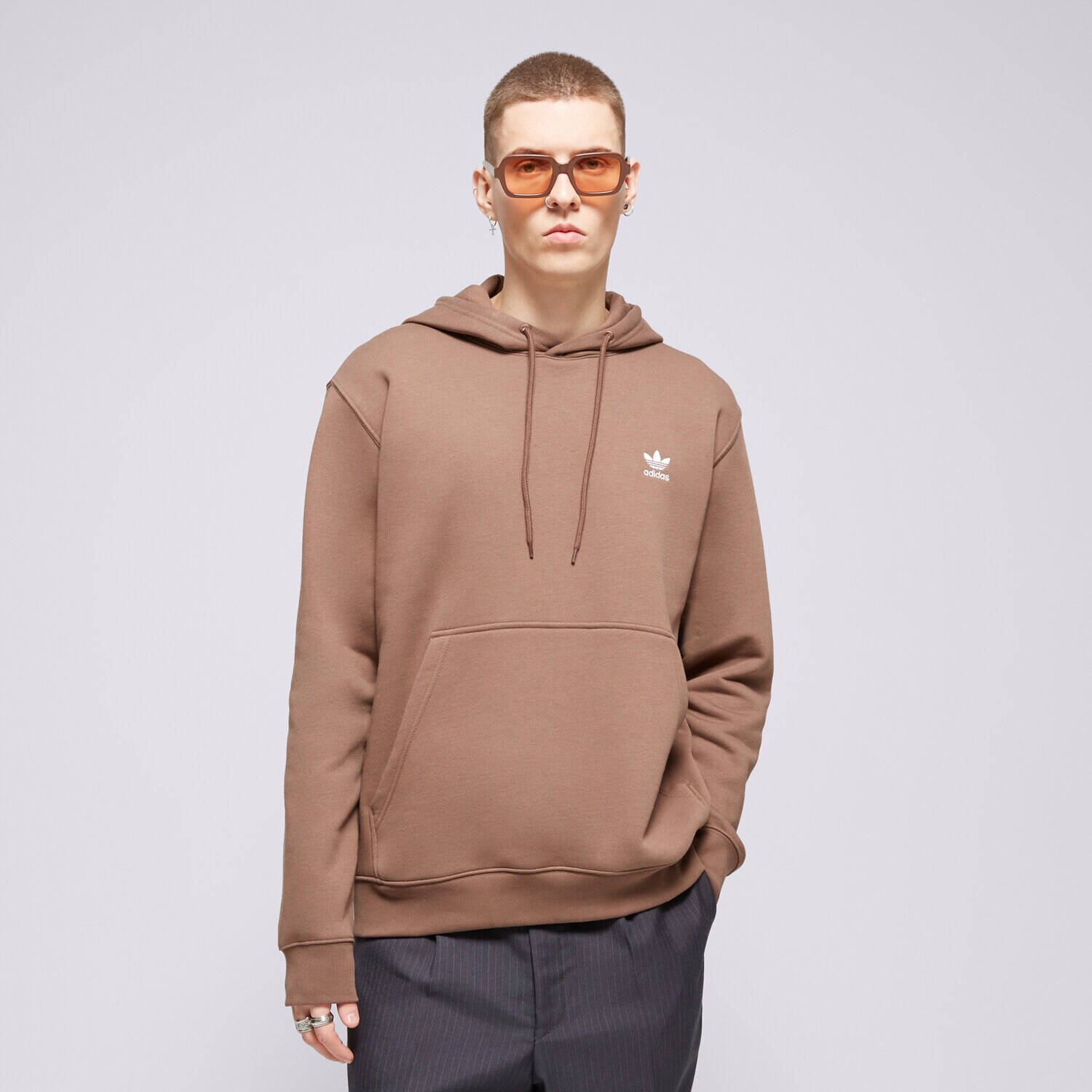 Muške dukserice ADIDAS VESTA S KAPULJAČOM ESSENTIAL HOODY IR7786 smeđa