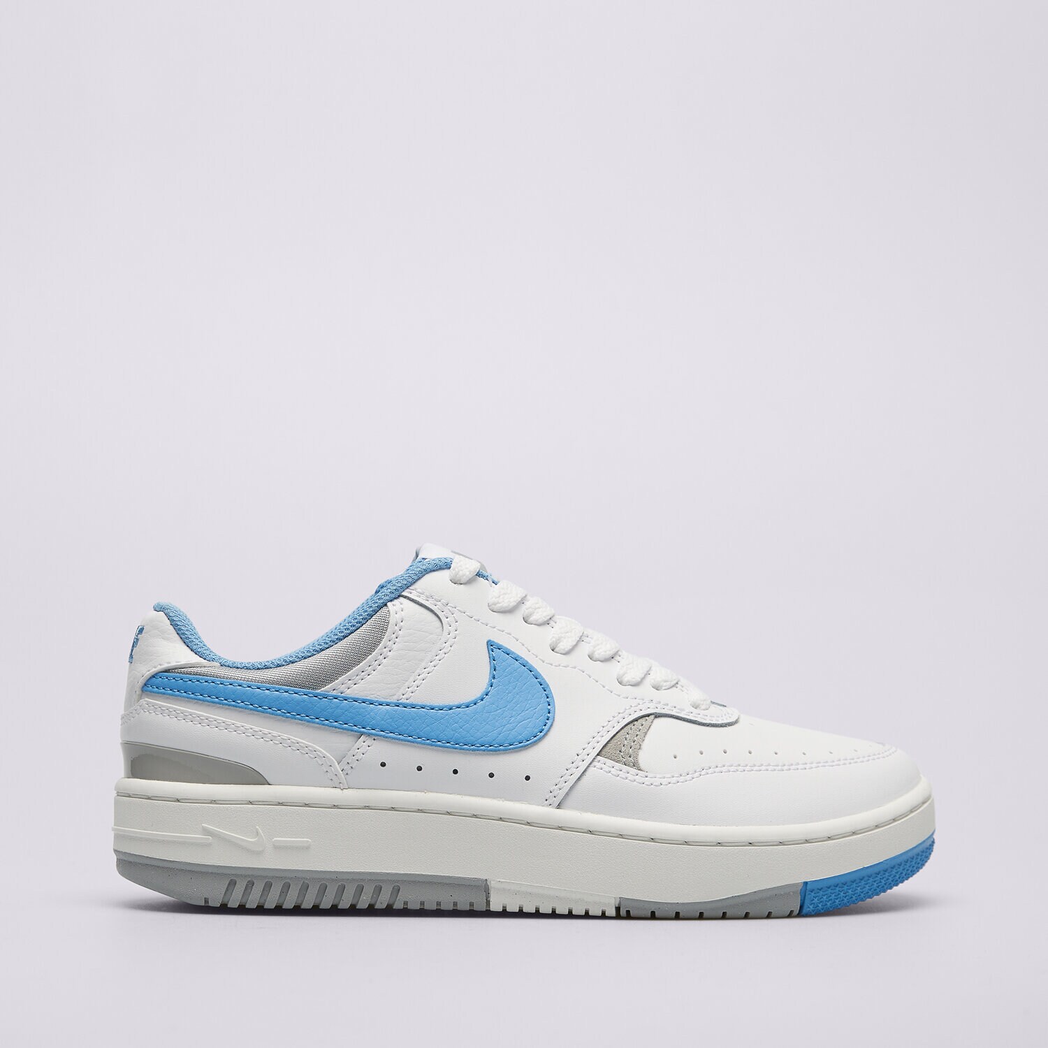 Ženske tenisice NIKE GAMMA FORCE  DX9176-108 bijela