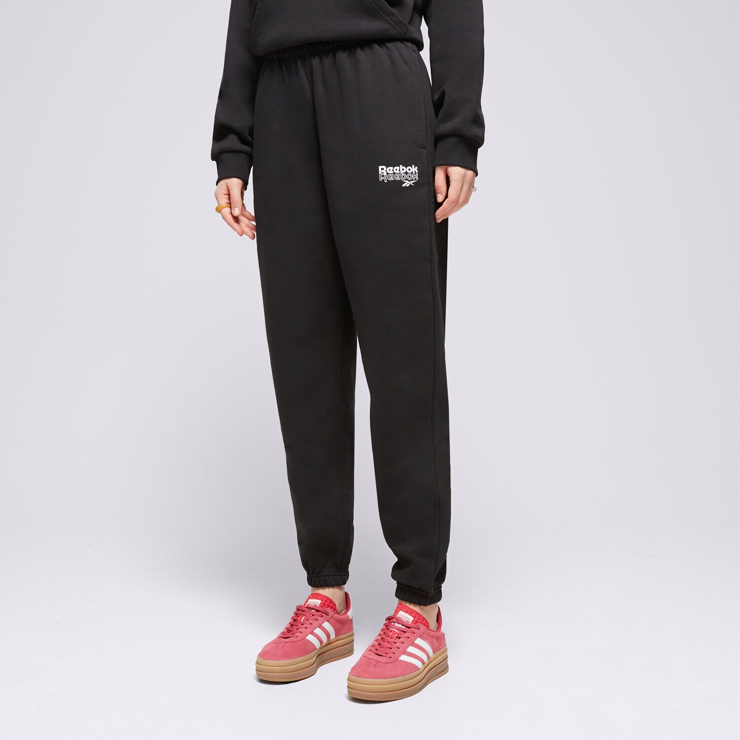 Ženske hlače REEBOK HLAČE RIE 100075980 crna