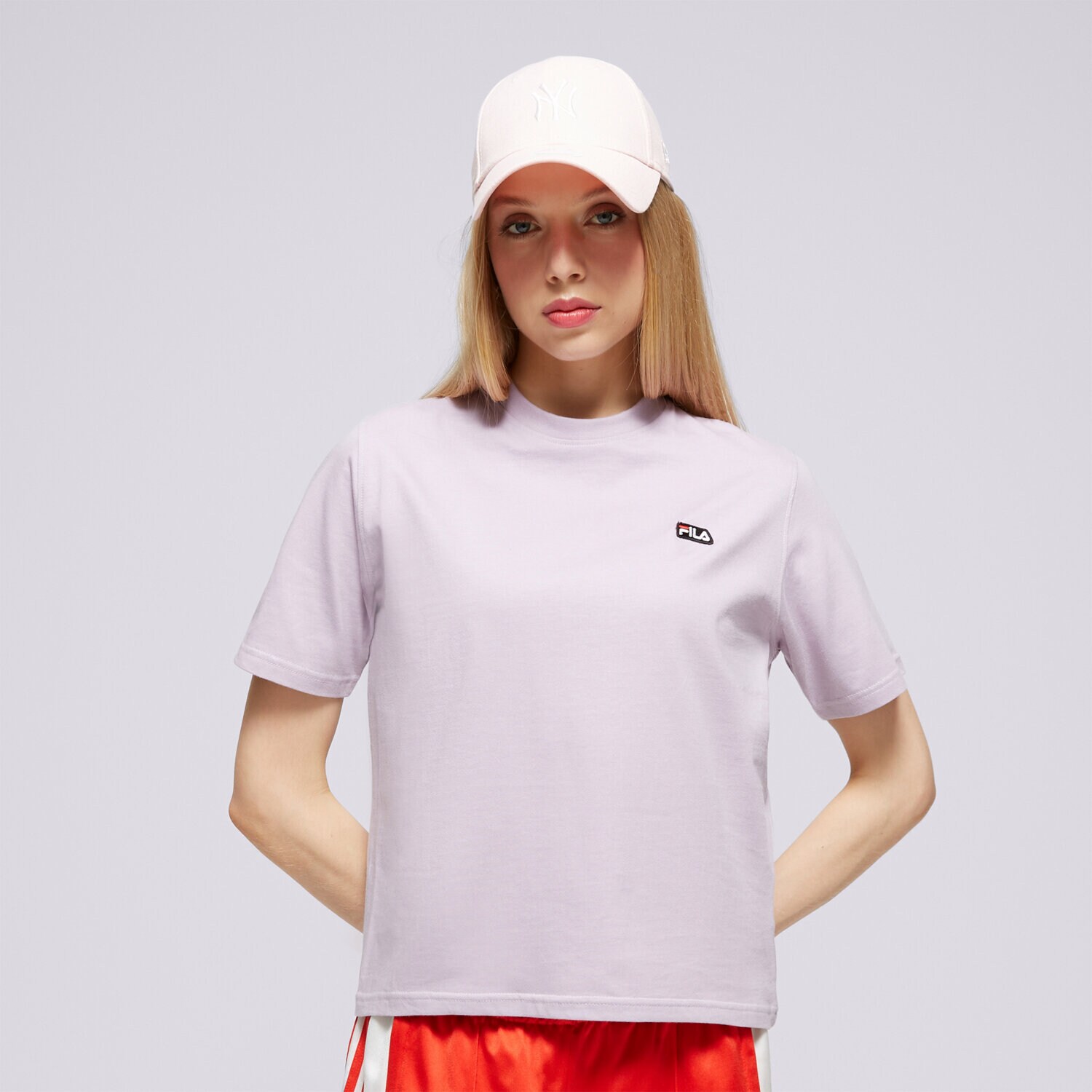 Ženske majice FILA T-SHIRT BADGE LOGO TEE FI124TSD70988 ljubičasta