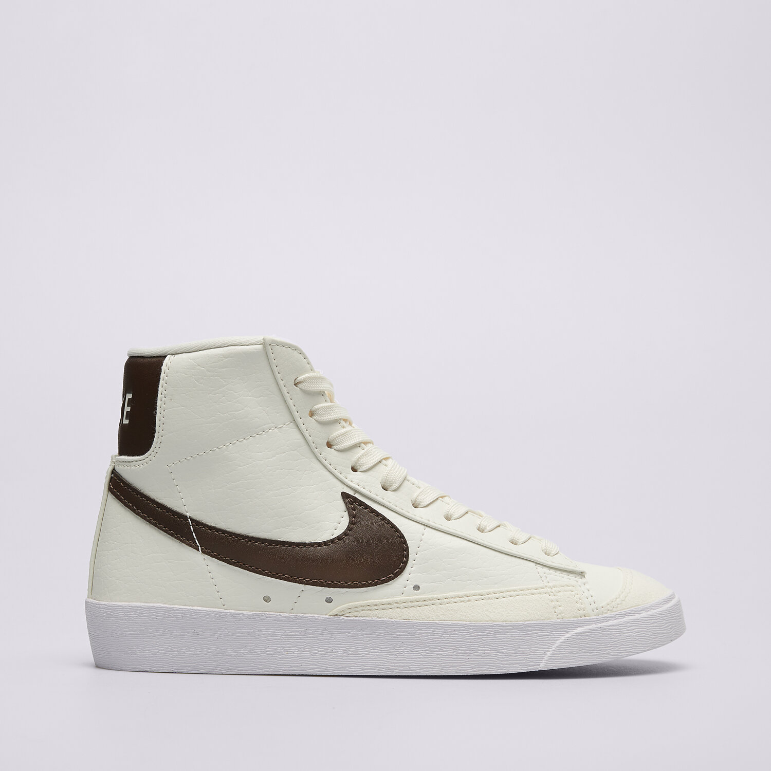 Ženske tenisice NIKE BLAZER MID '77 NEXT NATURE DQ4124-107 bež