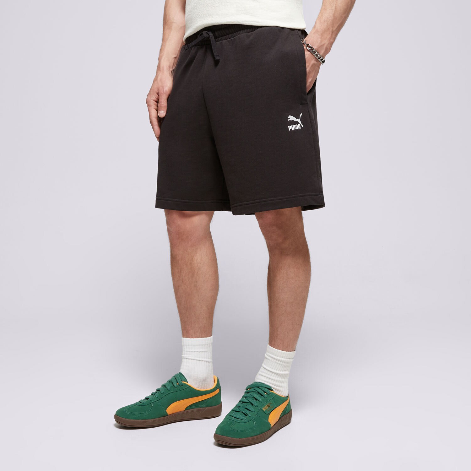 Muške kratke hlače PUMA KRATKE HLAČE BETTER CLASSICS RELAXED SHORTS 62424901 crna