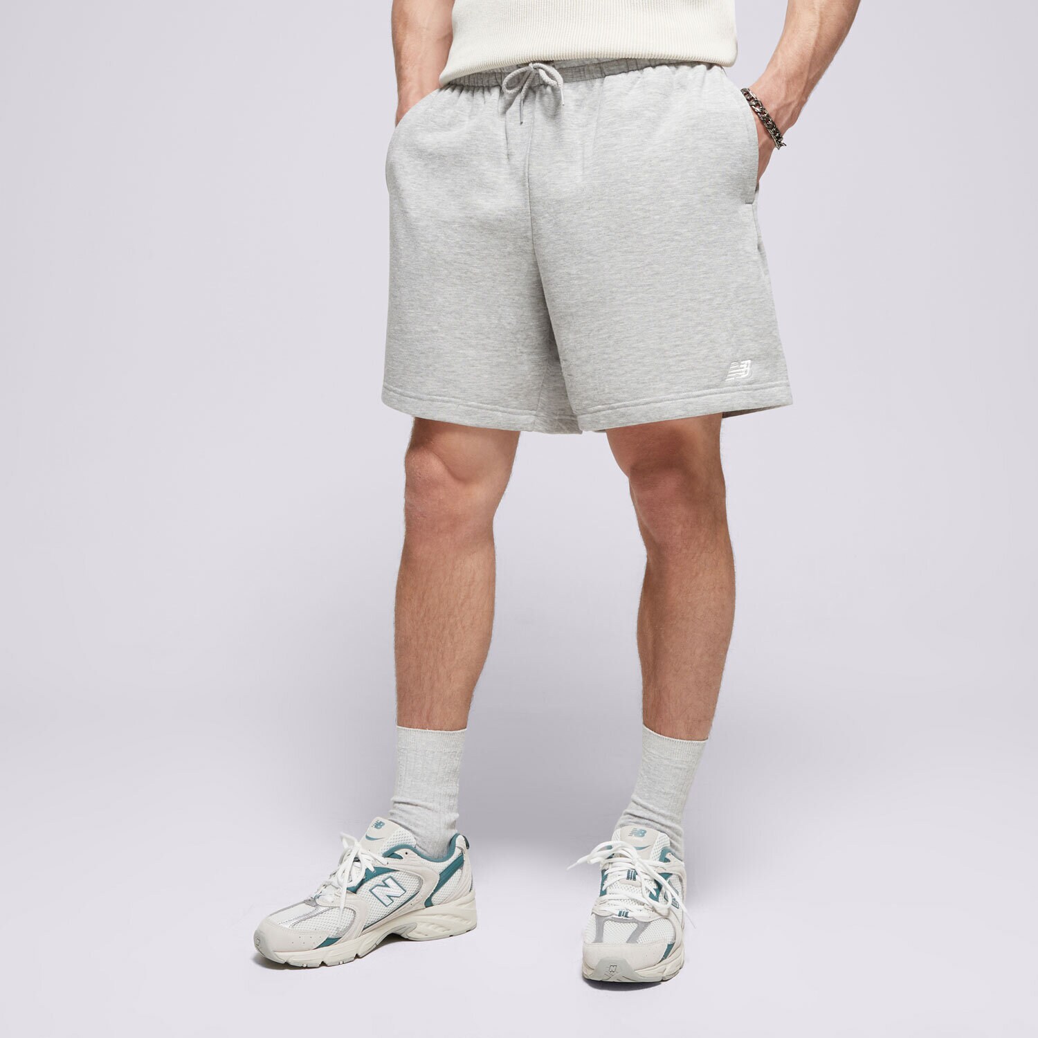 Muške kratke hlače NEW BALANCE KRATKE HLAČE SPORT ESSENTIALS MS41520AG siva