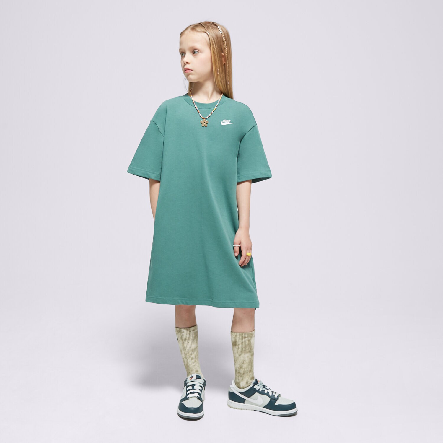 Dječje kratke hlače i haljine NIKE HALJINA NIKE SPORTSWEAR GIRL FB1258-361 zelena