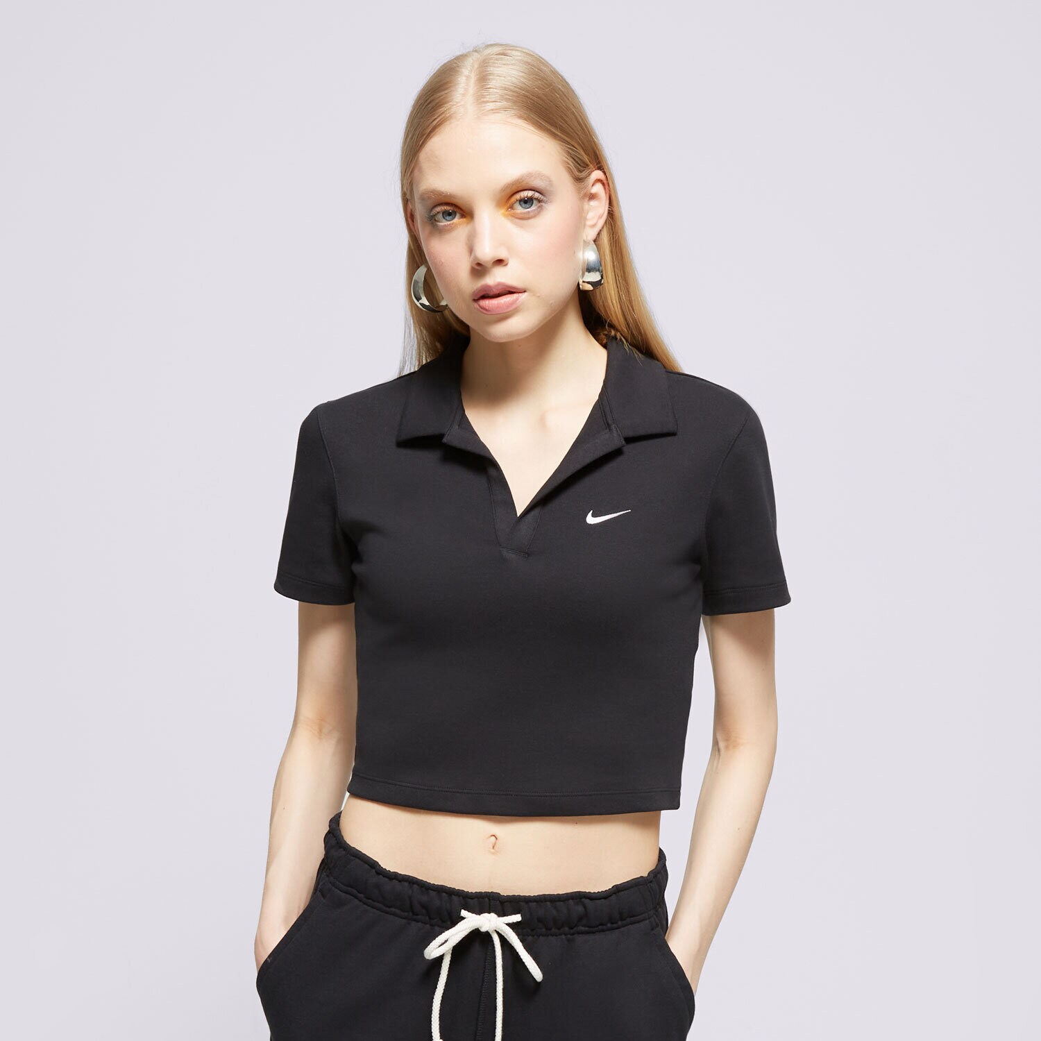 Ženske majice NIKE T-SHIRT W NSW ESSNTL SS POLO CRP TOP DV7884-010 crna