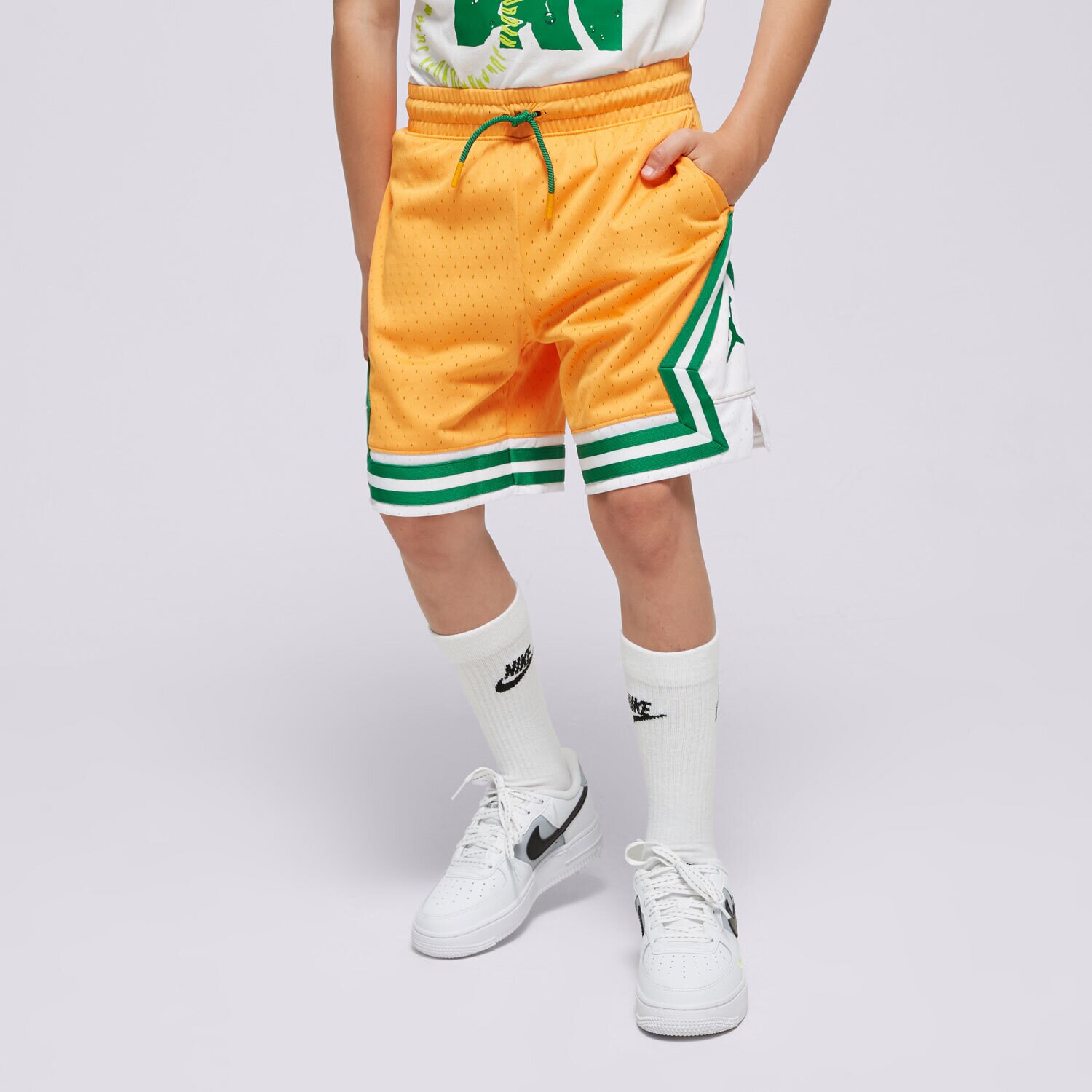Dječje kratke hlače i haljine JORDAN KRATKE HLAČE JDN AIR DIAMOND SHORT BOY 95B136-N67 narančasta