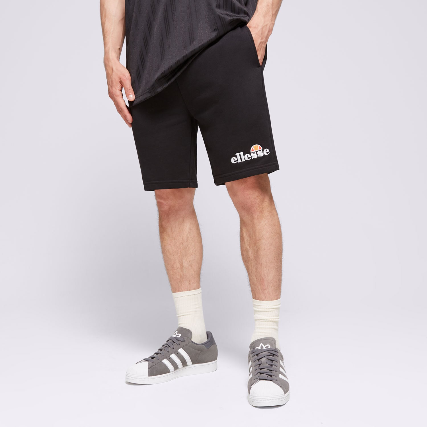 Muške kratke hlače ELLESSE KRATKE HLAČE SILVAN FLEECE SHORT BLK SHF09162011 crna