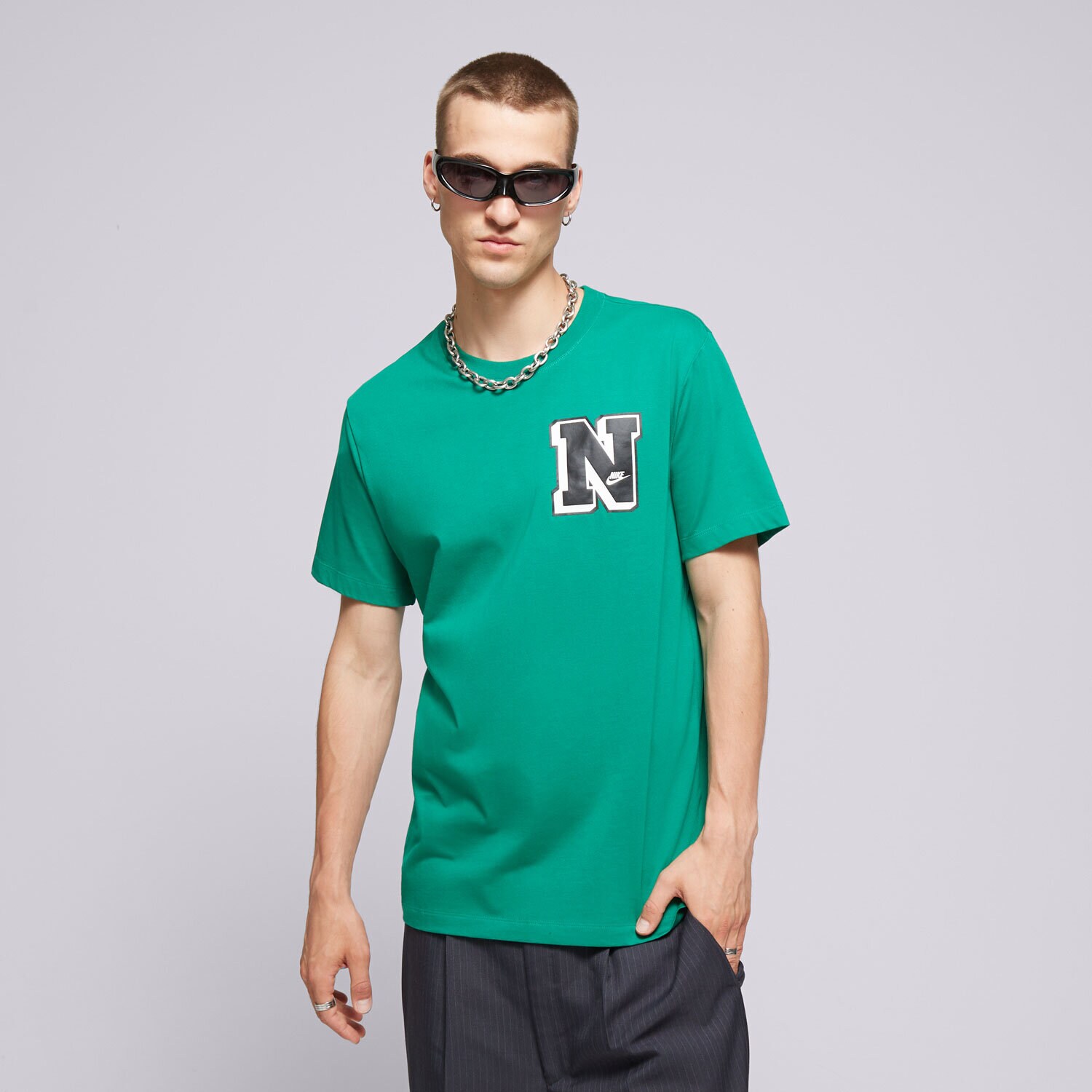 Muške majice NIKE T-SHIRT M NSW TEE CLUB SSNL LBR FV3772-365 zelena