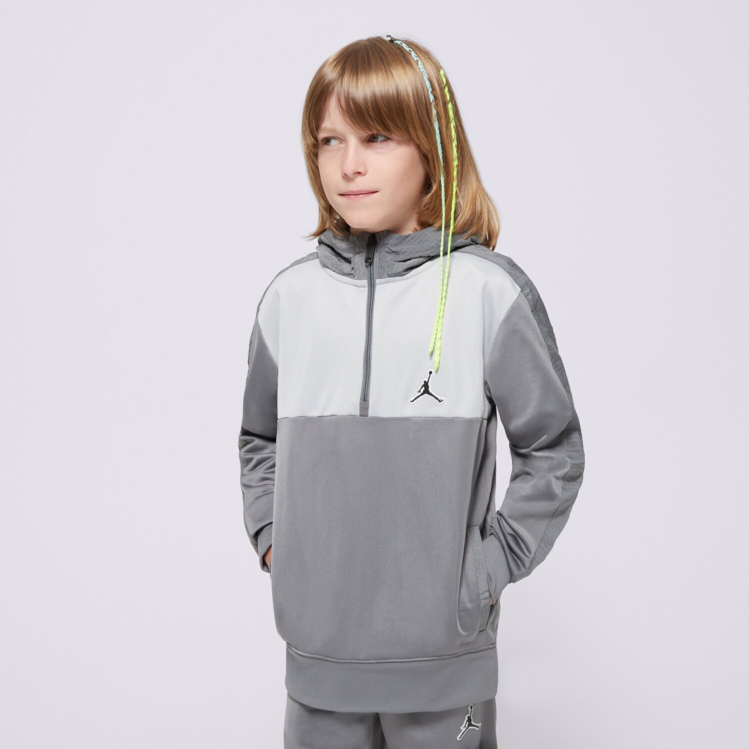 Dječje trenirke JORDAN KOMPLET WVN PNL CRGO OH SUIT GRY/BLK B 95D036-M19 siva
