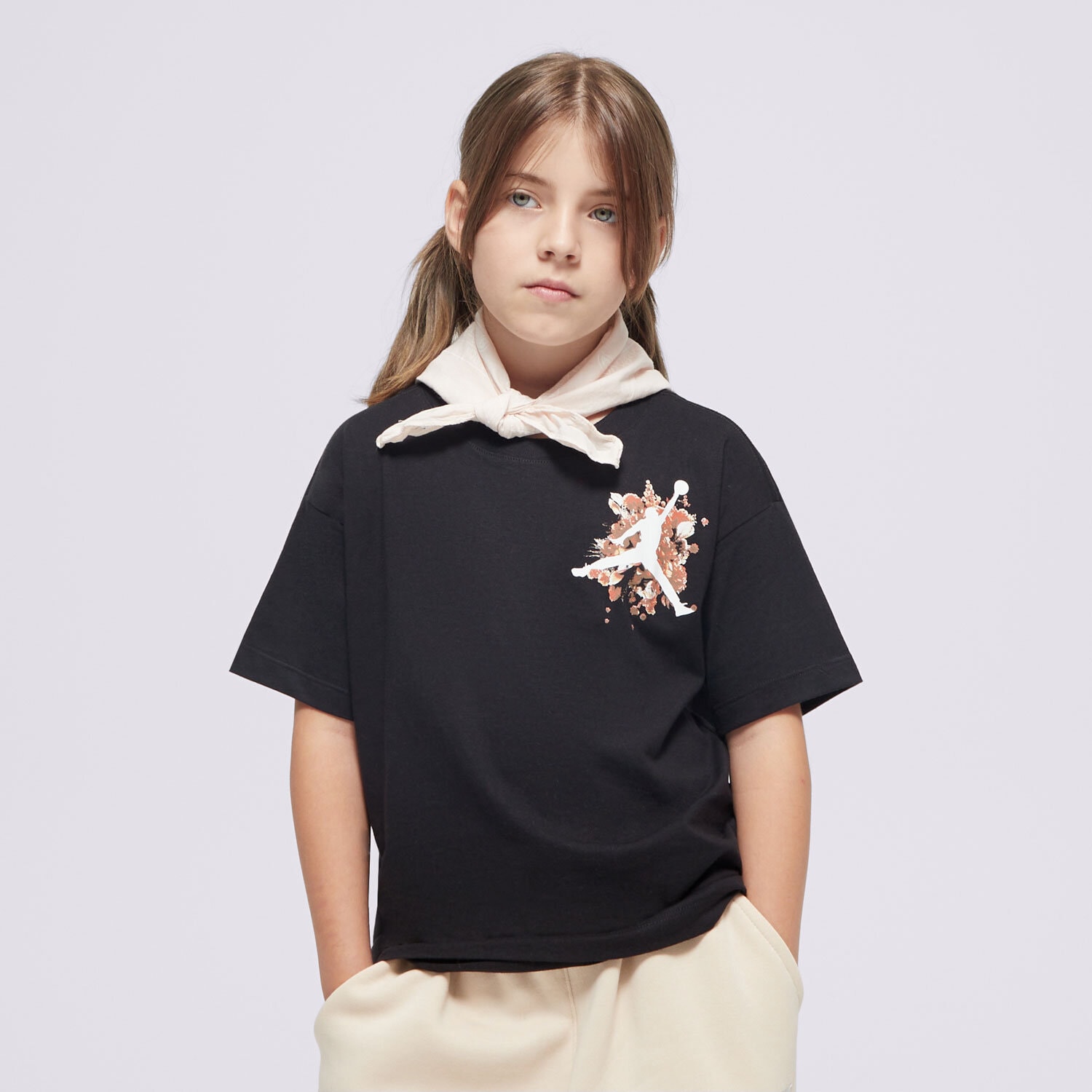 Dječje majice JORDAN T-SHIRT JDG FLORAL JUMPMAN SS TEE GIRL 45D450-023 crna