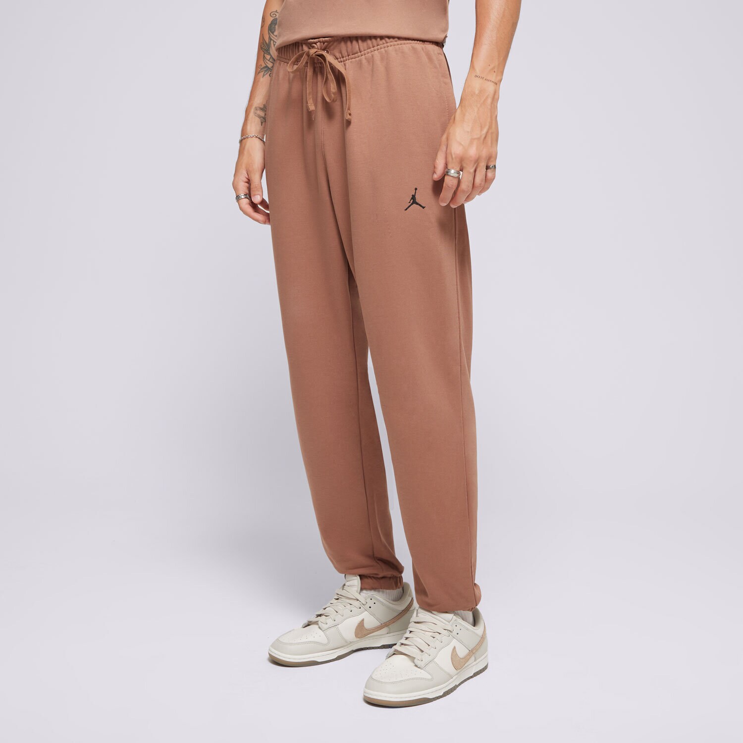 Muške hlače HLAČE M JORDAN DF SPRT CSVR FLC PANT  FV8608-223 smeđa