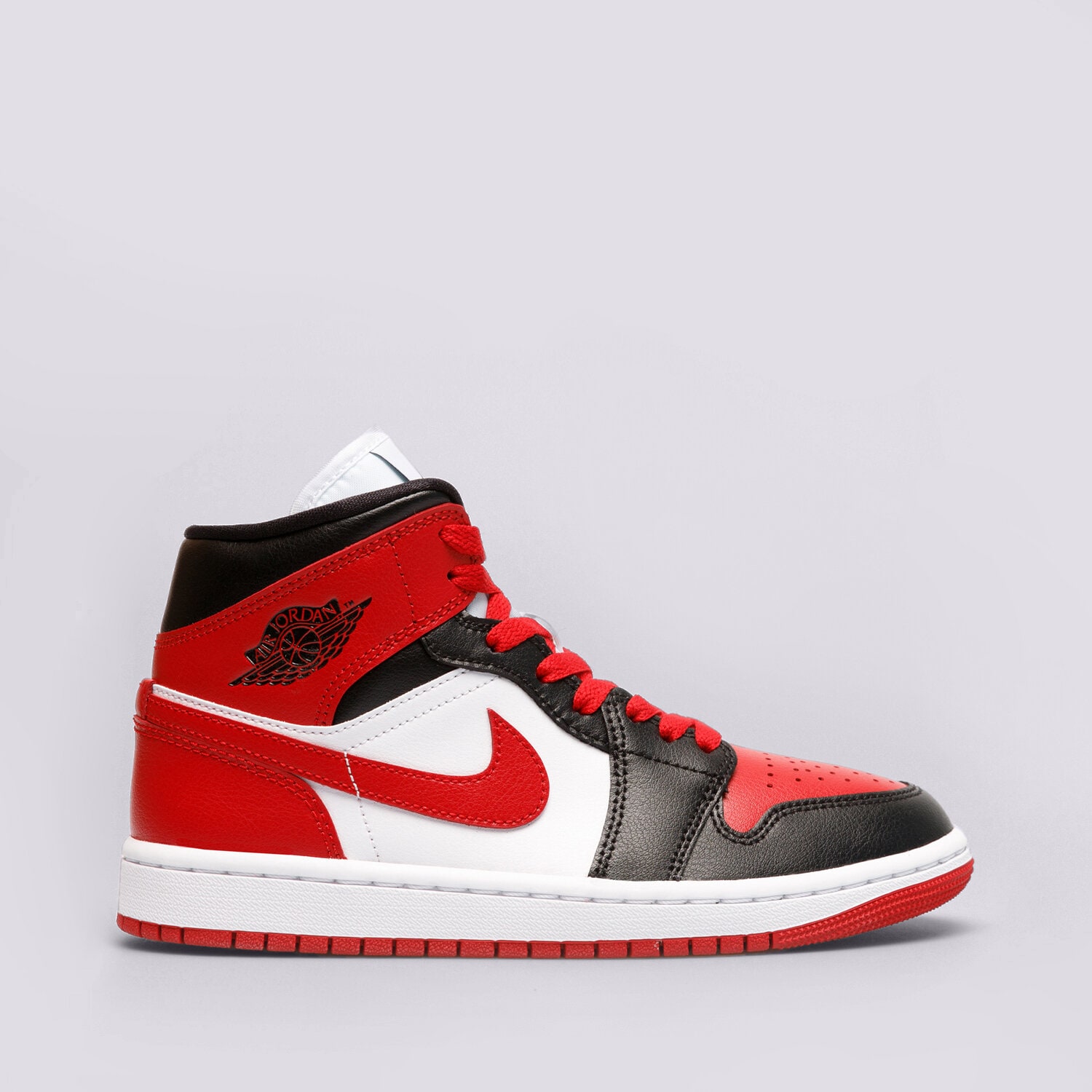 Ženske tenisice WMNS AIR JORDAN 1 MID  BQ6472-079 crna