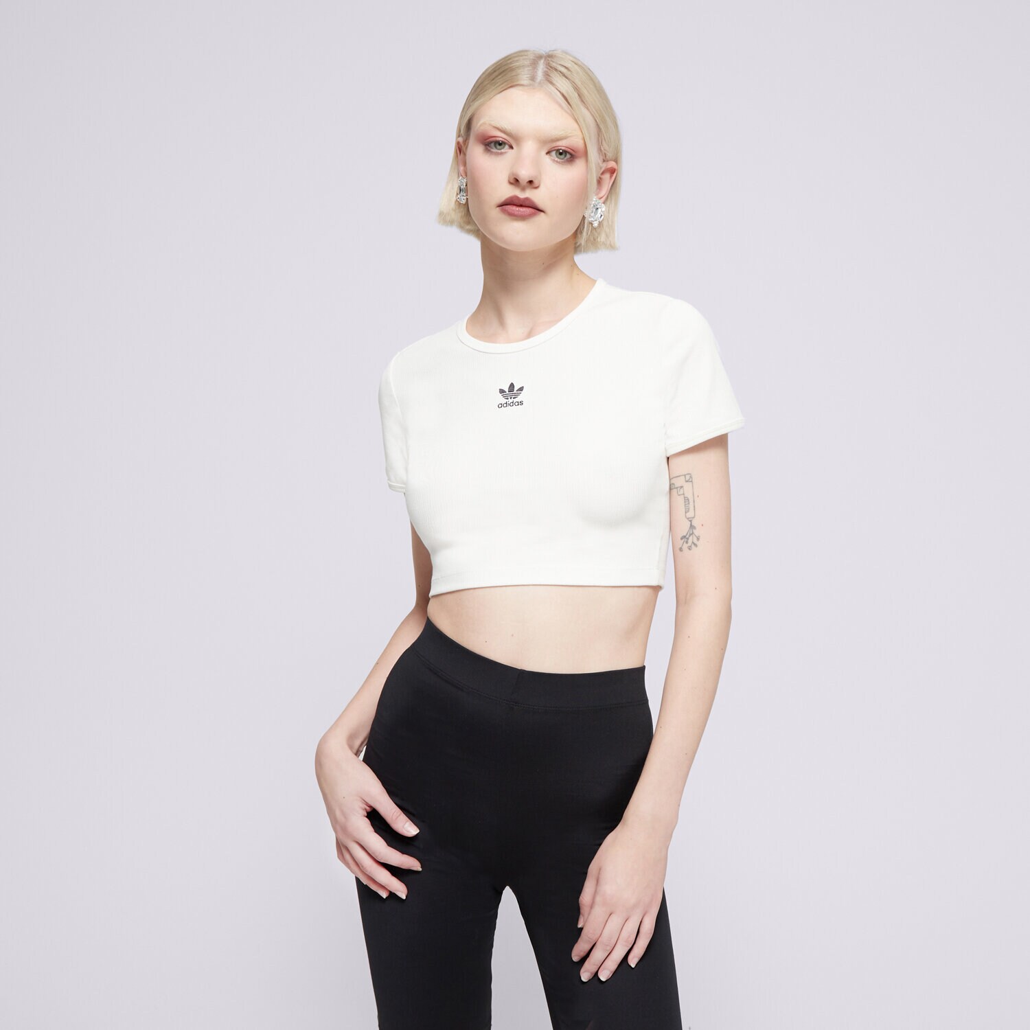 Ženske majice ADIDAS T-SHIRT ESS RIB TEE IY9666 bijela