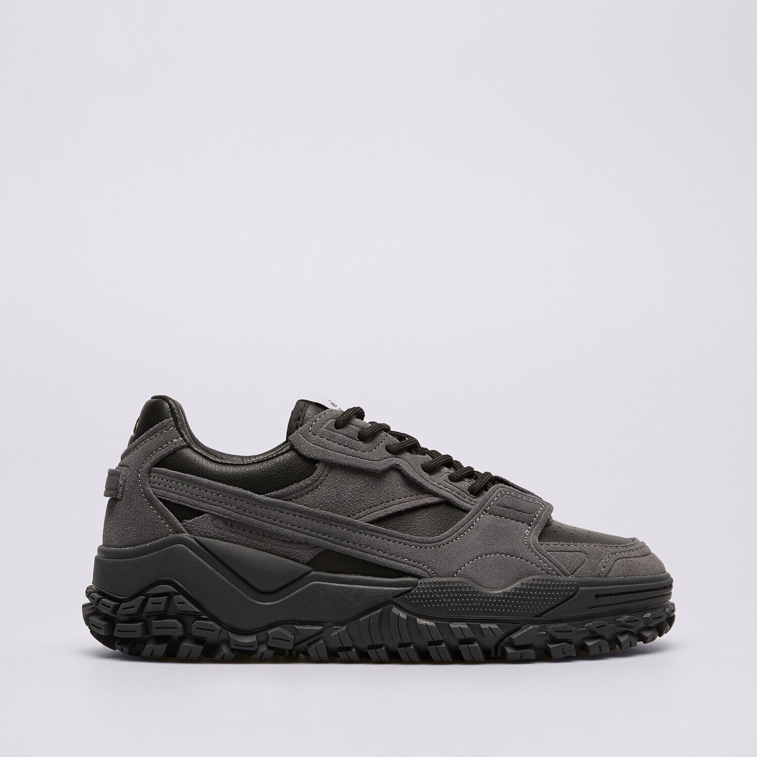 Ženske tenisice ELLESSE LSR LUXE BLK SLSR1020011 EL42W52491BLK crna