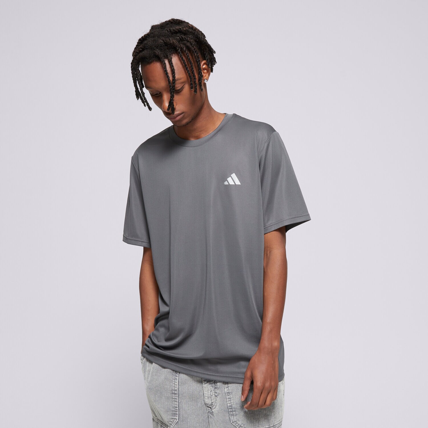 Muške majice ADIDAS T-SHIRT SML GRAPH H.SILVER JN6805 siva
