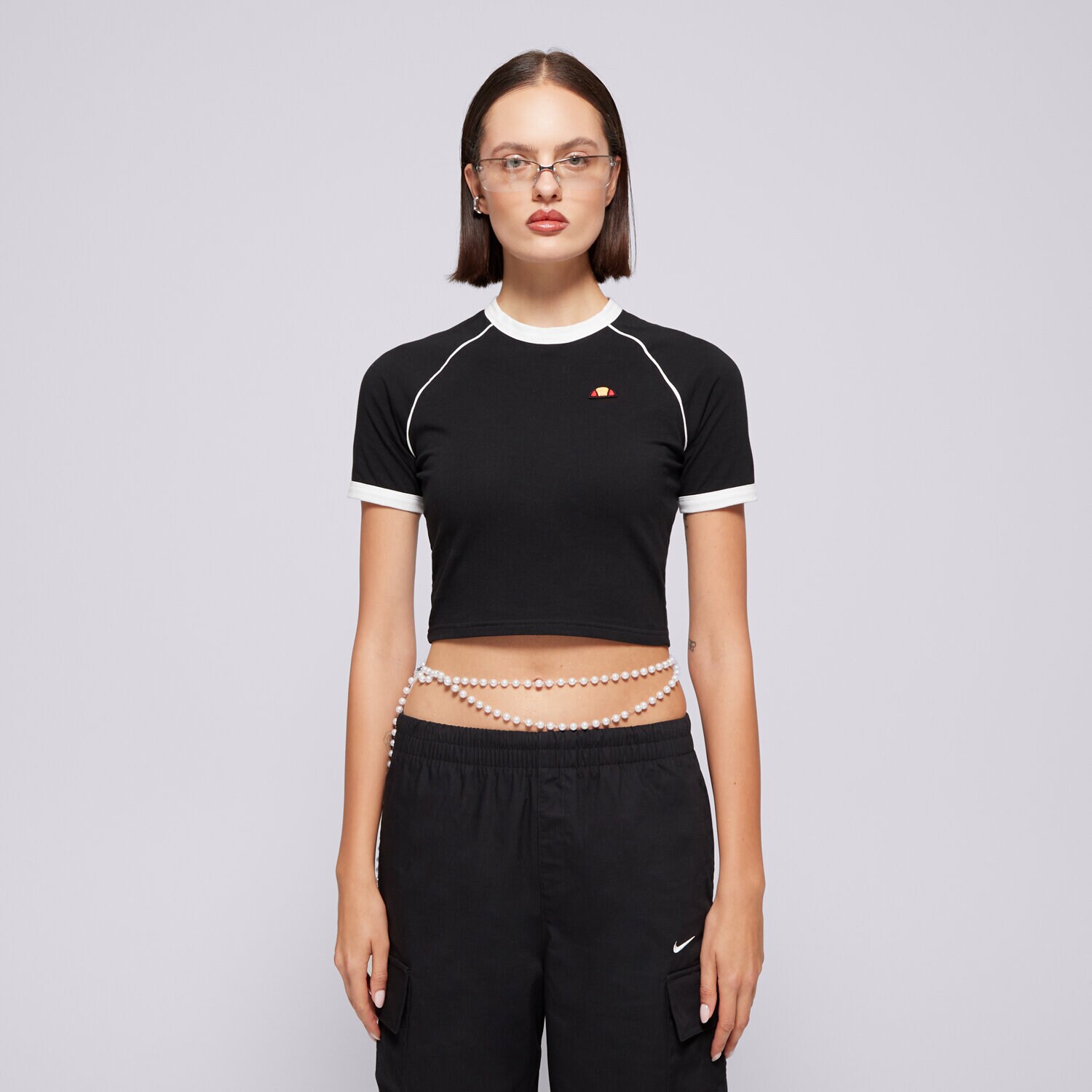Ženske majice ELLESSE T-SHIRT CHEVALIER TEE BLK SGX20927011 crna