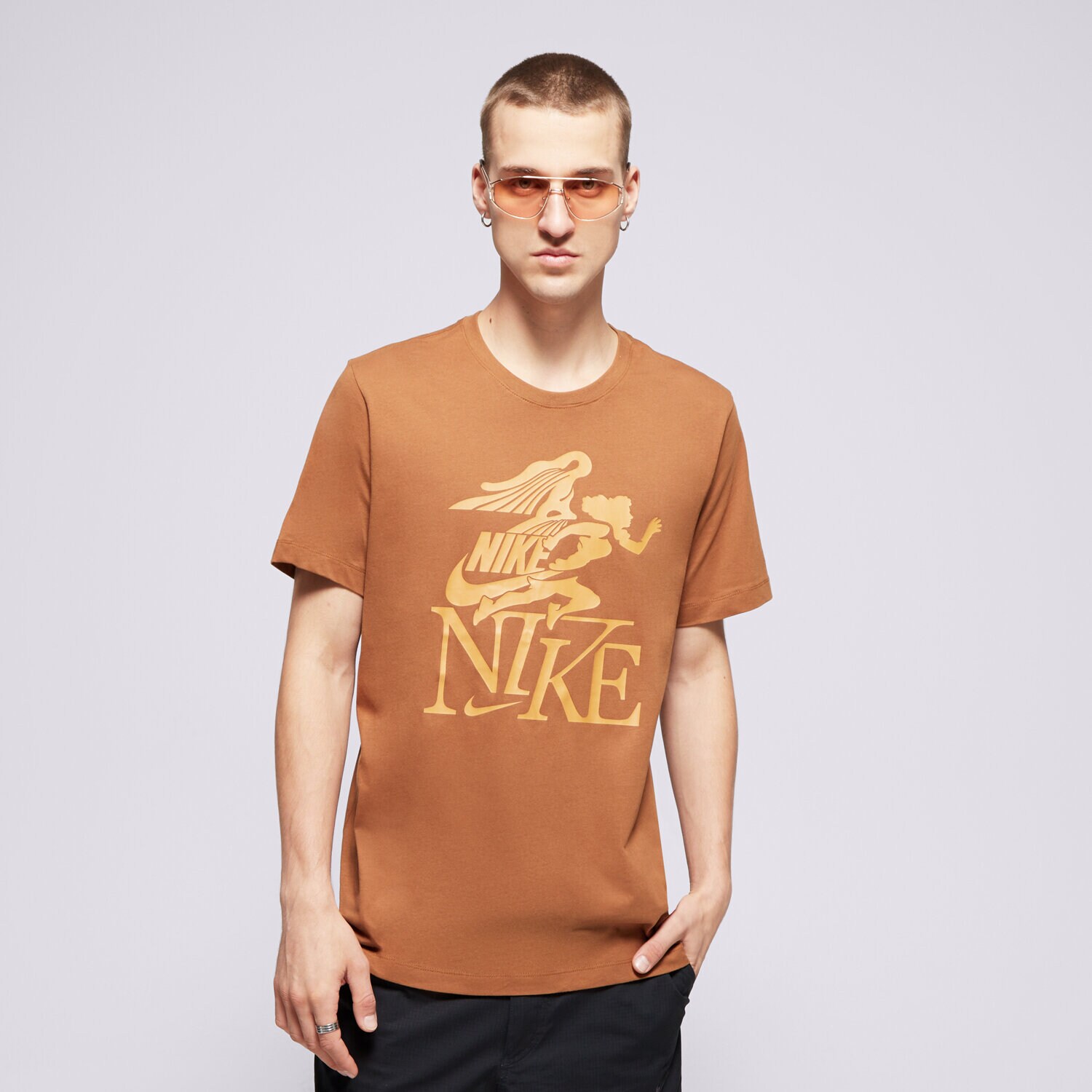 Muške majice NIKE T-SHIRT M NSW TEE CLUB SSNL LBR FZ7985-281 smeđa