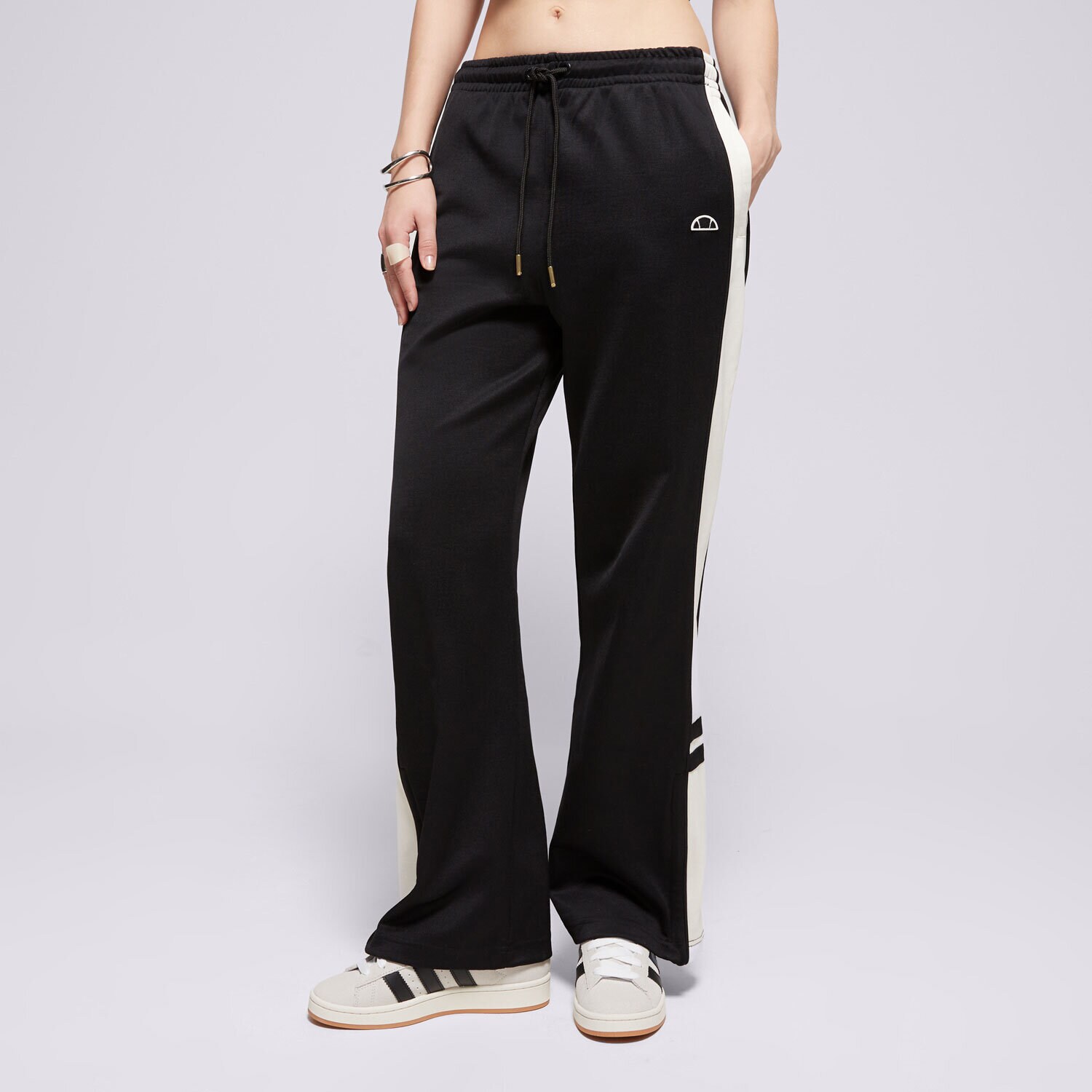 Ženske hlače ELLESSE HLAČE MARIANGELA TRACK PANT BLK/OFF WHT SGT19164054 crna