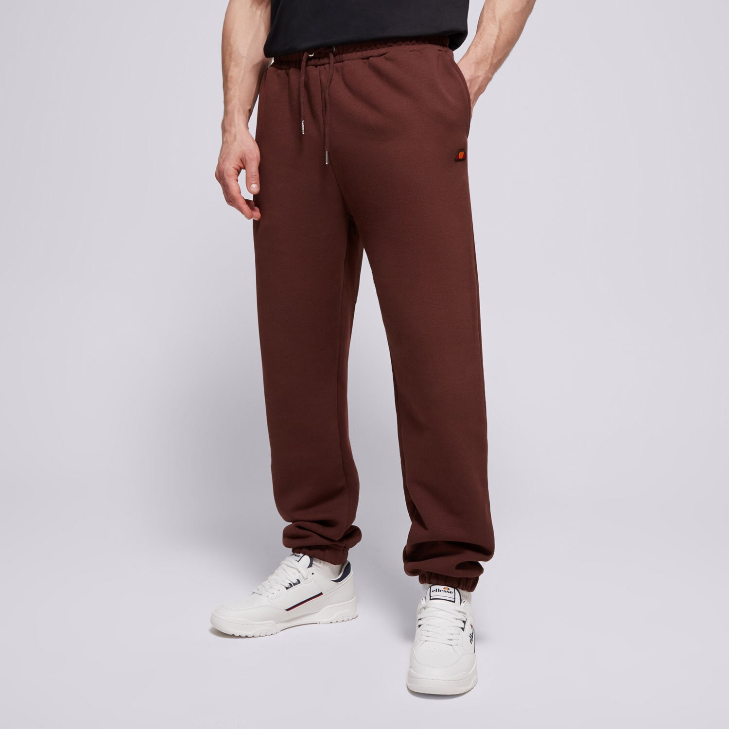 Muške hlače ELLESSE HLAČE LOMMA JOG PANT D BRWN SMG22038202 smeđa