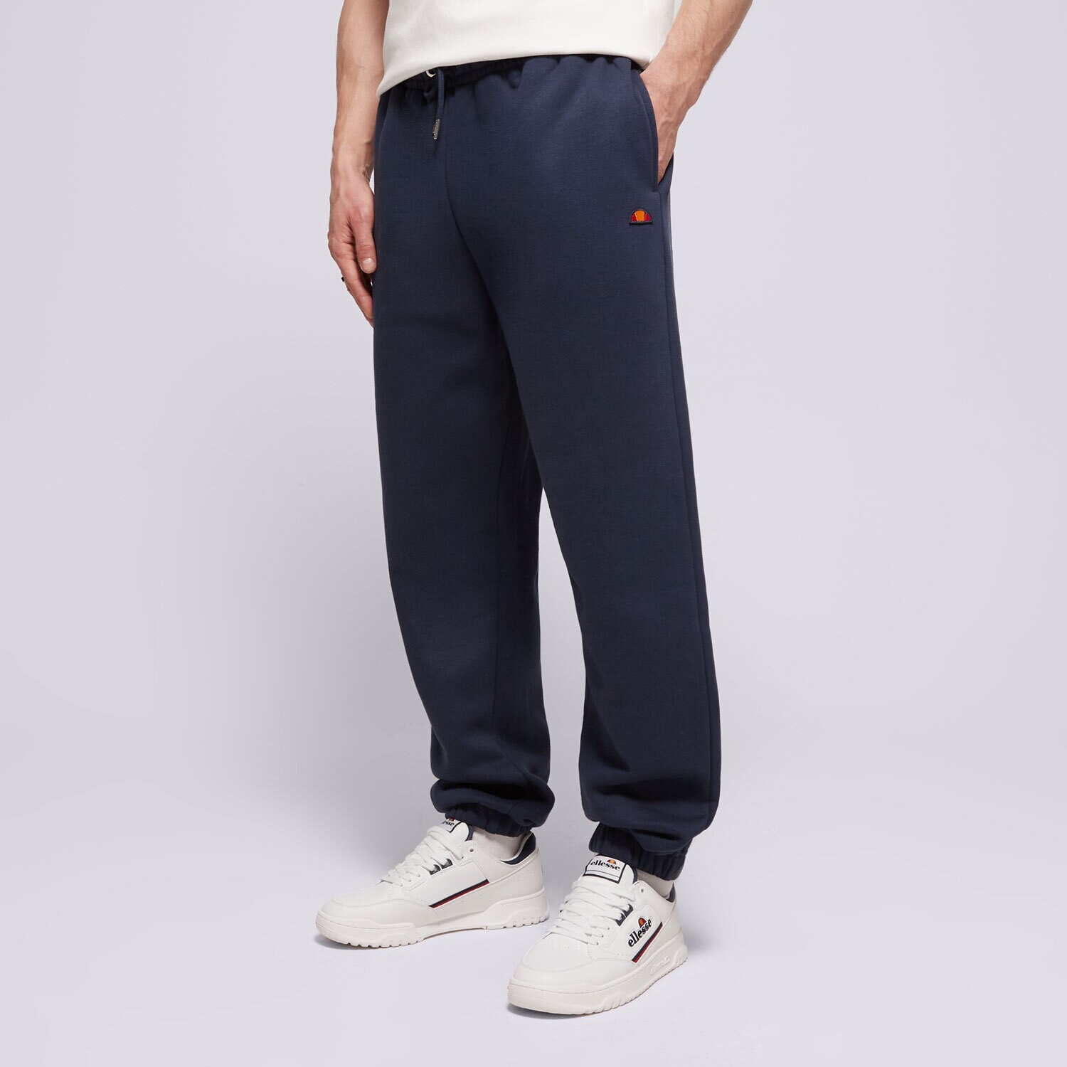 Muške hlače ELLESSE HLAČE LOMMA JOG PANT NAVY SMG22038429 tamno plava