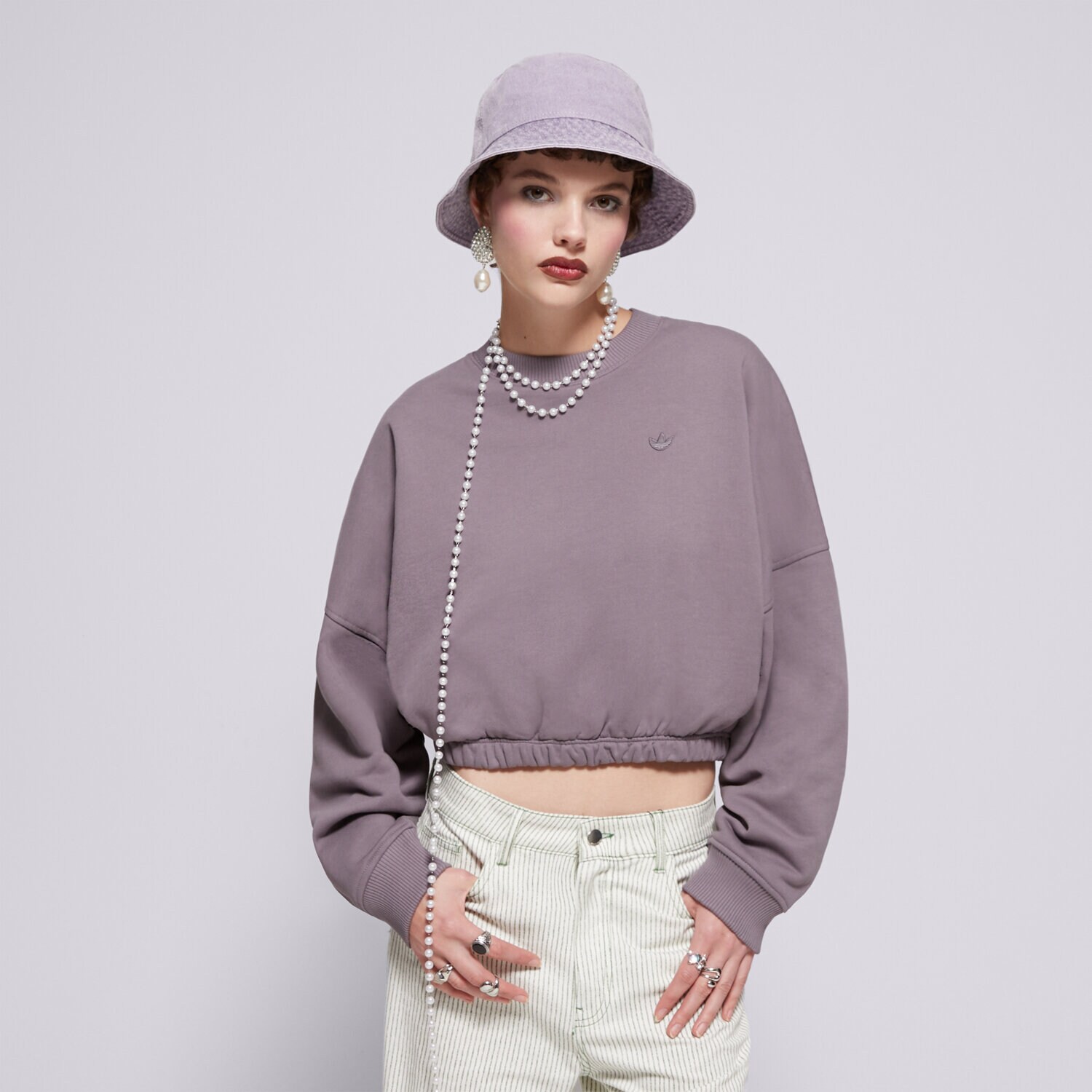 Ženske dukserice ADIDAS VESTA P ESS SWEATER IY9709 siva