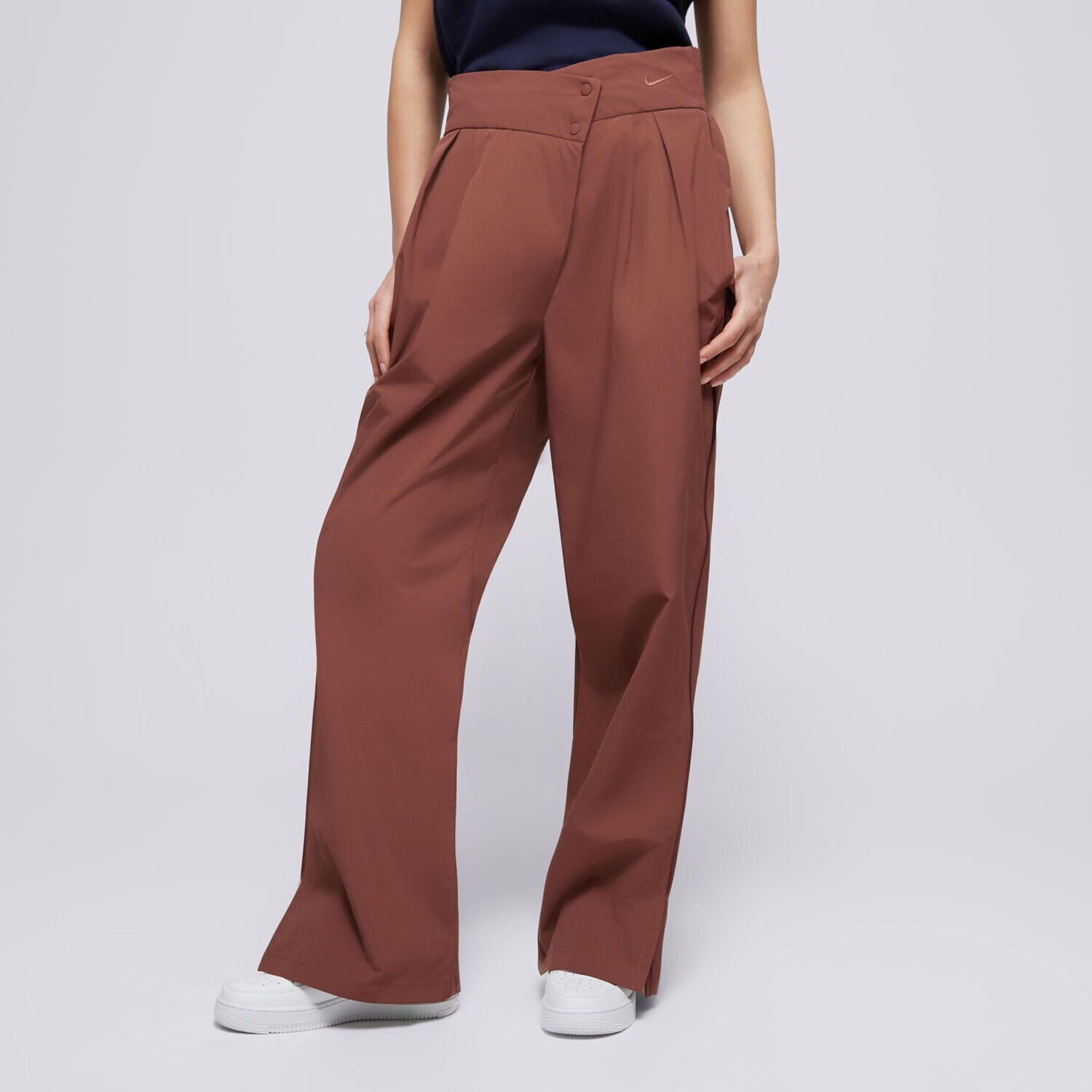 Ženske hlače NIKE HLAČE W NSW CLLCTN ASYM TROUSER OTG FV7541-218 smeđa