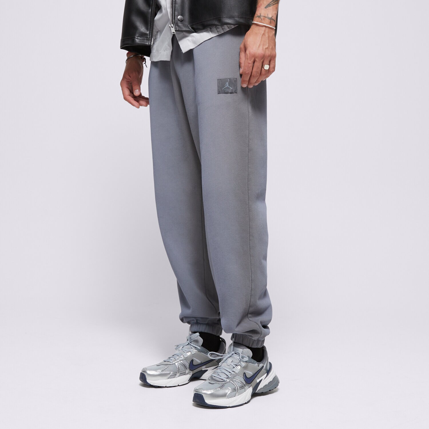 Muške hlače JORDAN HLAČE M J FLIGHT WASH FLC PANT FV7253-068 siva