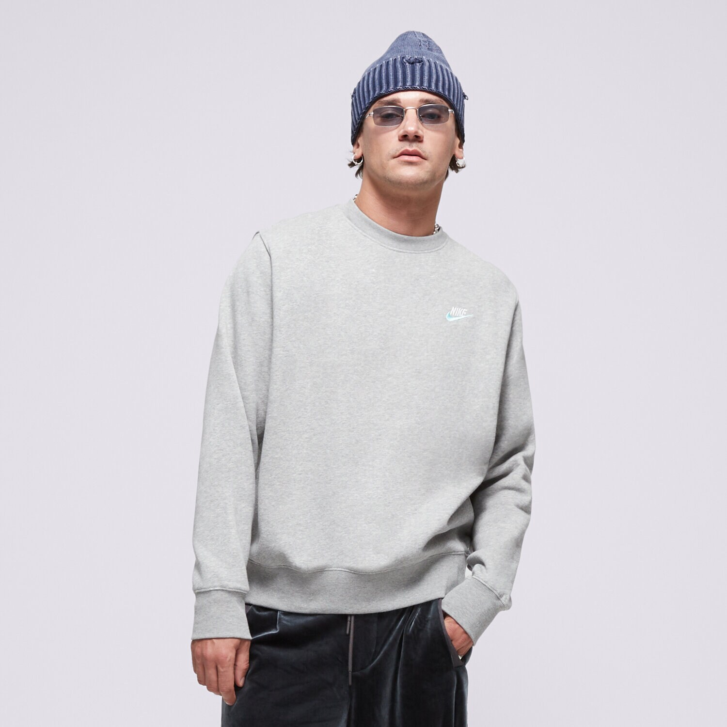 Muške dukserice NIKE VESTA M NSW CLUB DT CREW BB ESSENTIALS DQ8383-065 siva