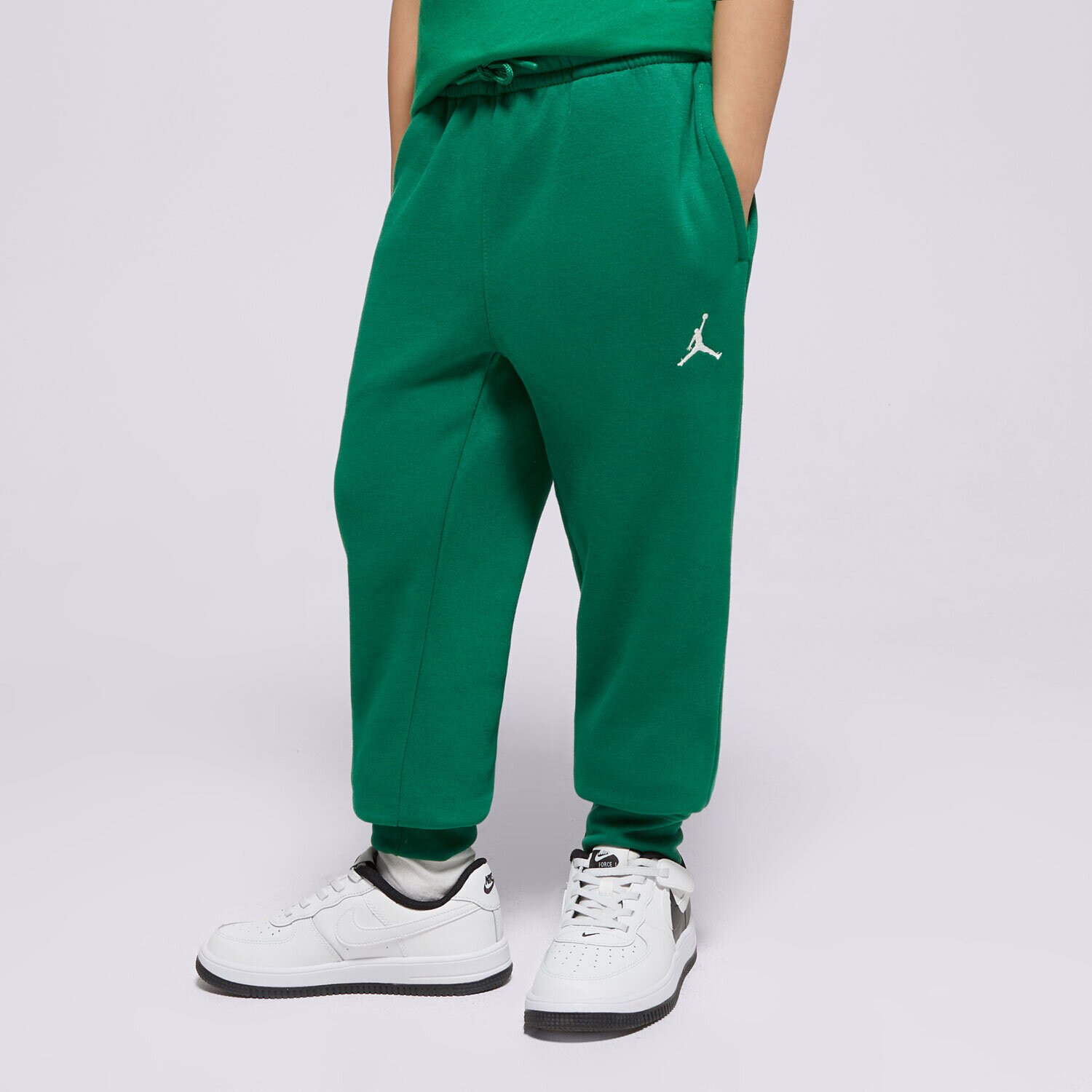 Dječje hlače JORDAN HLAČE JDB JDB MJ BROOKLYN FLC ESS PA BOY 9BD234-E1P zelena