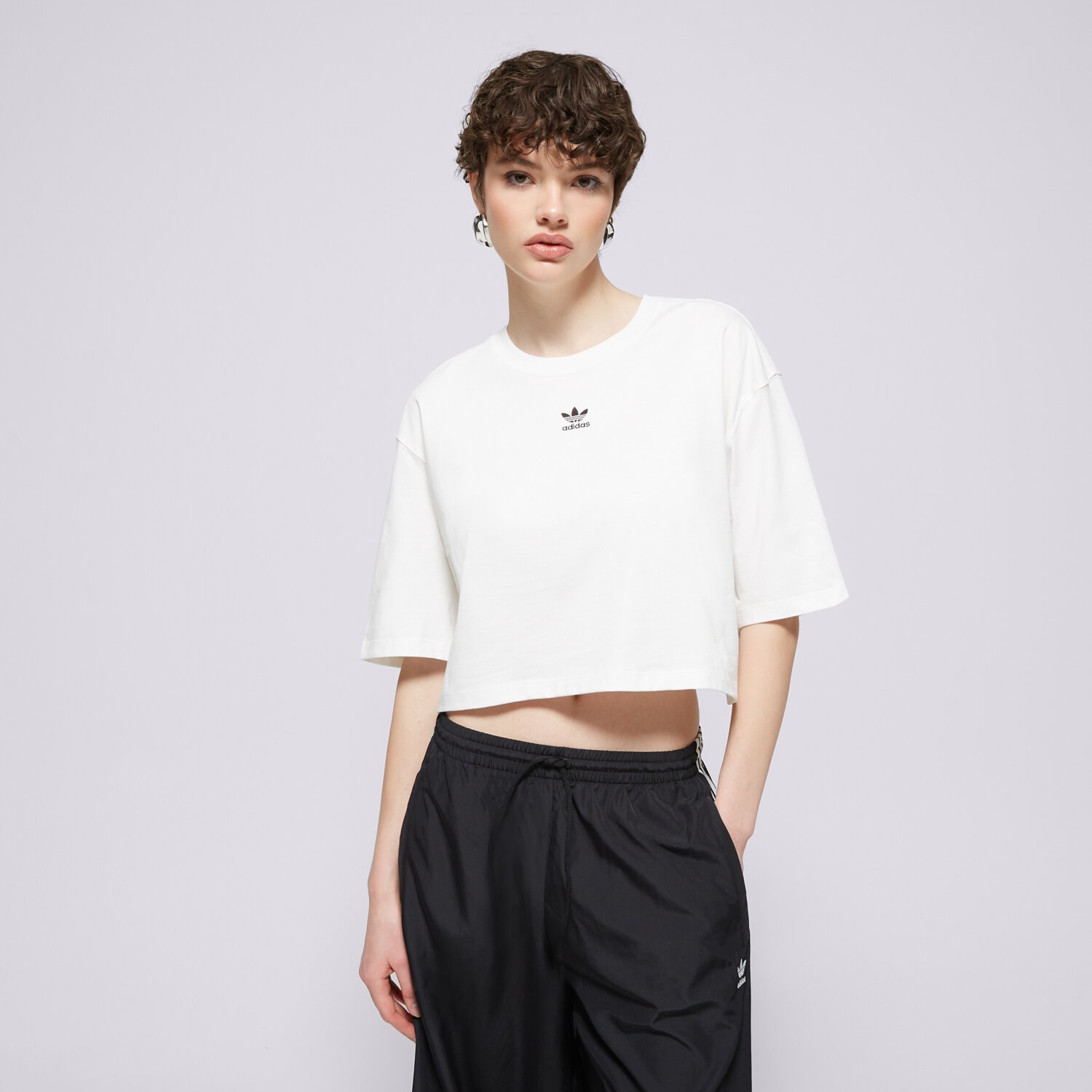 Ženske majice ADIDAS T-SHIRT ESS CROP TEE JJ3385 bijela