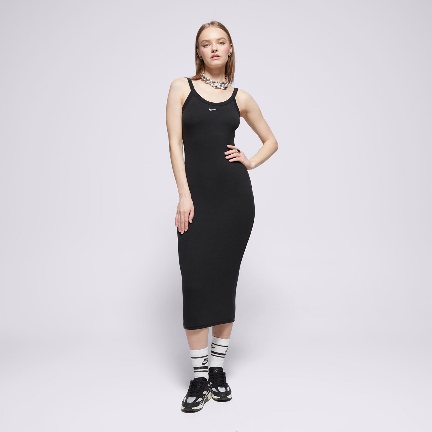 Ženske haljine i suknje NIKE HALJINA W NSW NK CHLL KNT MRIB TNK DRS HJ0710-010 crna