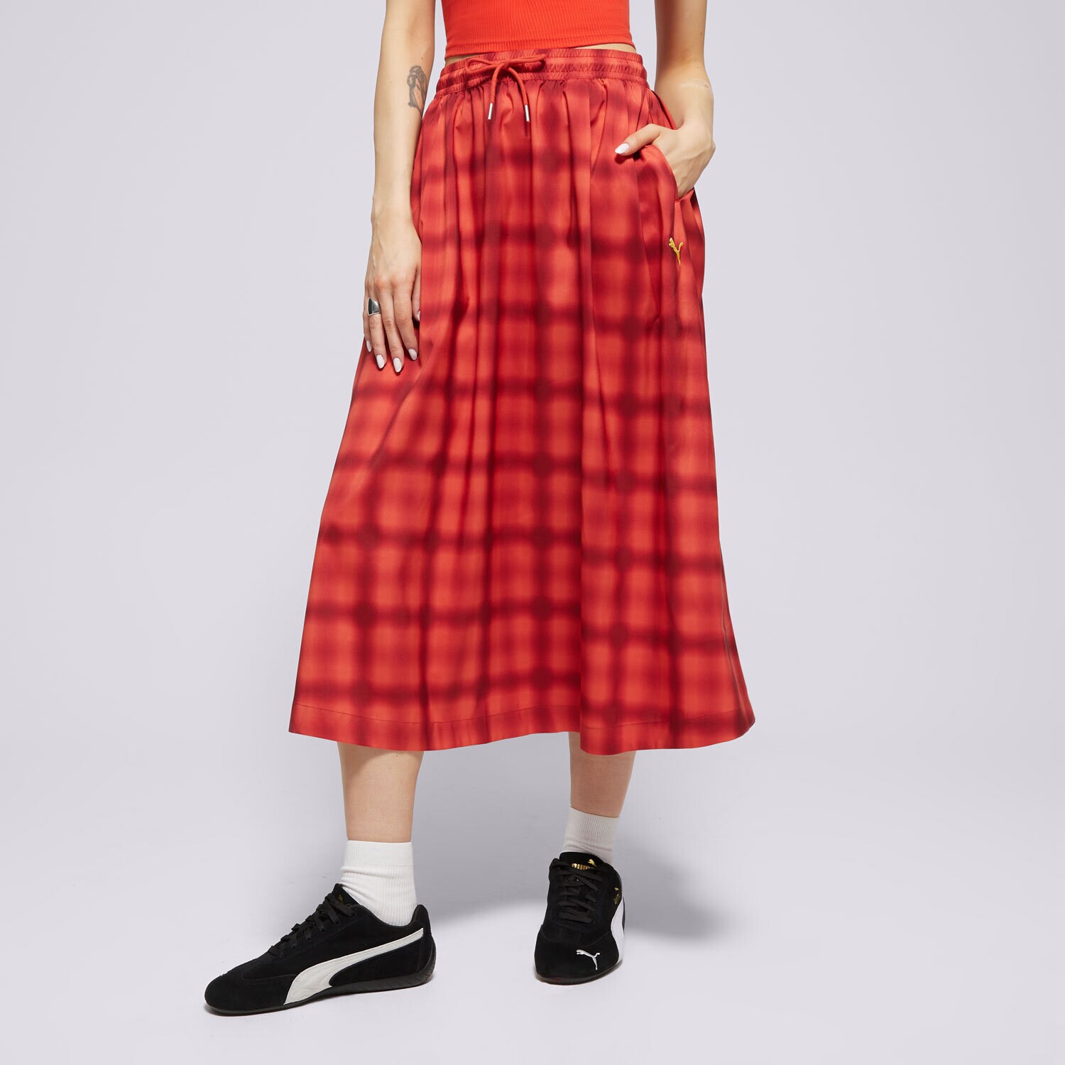 Ženske haljine i suknje PUMA KRATKA SUKNJA WOVEN MIDI AOP PLEATED SKIRT 629795 15 crvena
