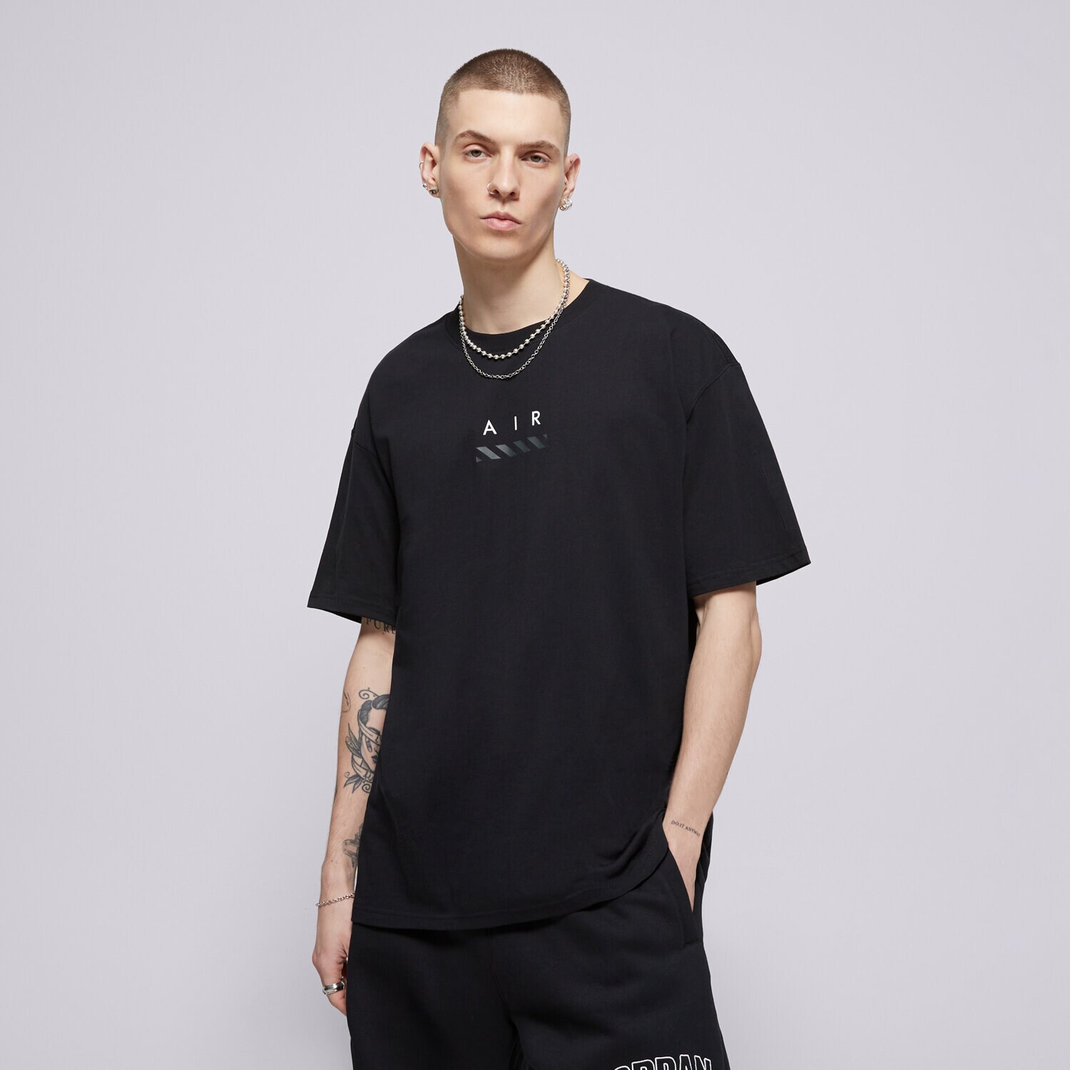 Muške majice NIKE T-SHIRT M NSW TEE M90 NK AIR SP25 2 HJ0580-010 crna