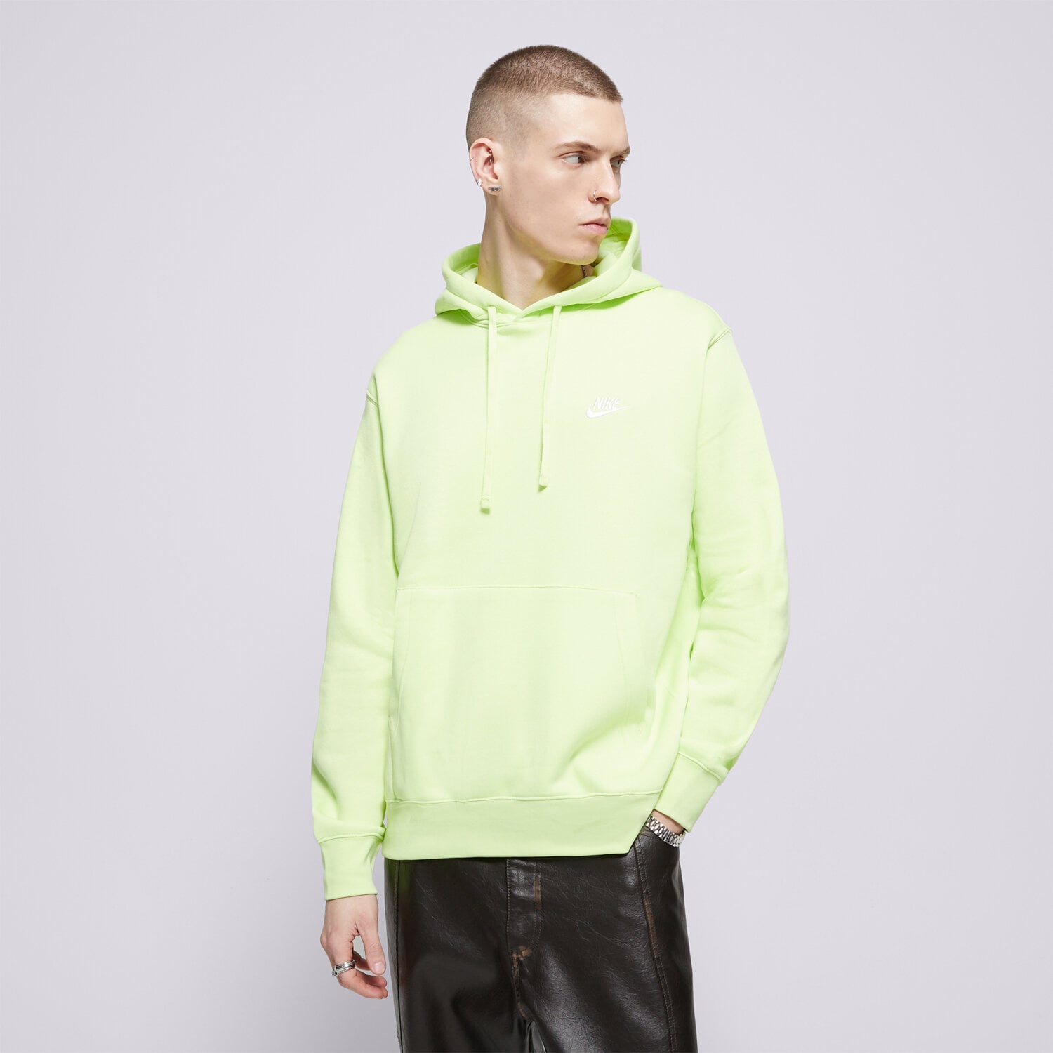 Muške dukserice NIKE VESTA S KAPULJAČOM SPORTSWEAR CLUB FLEECE BV2654-736 žuta
