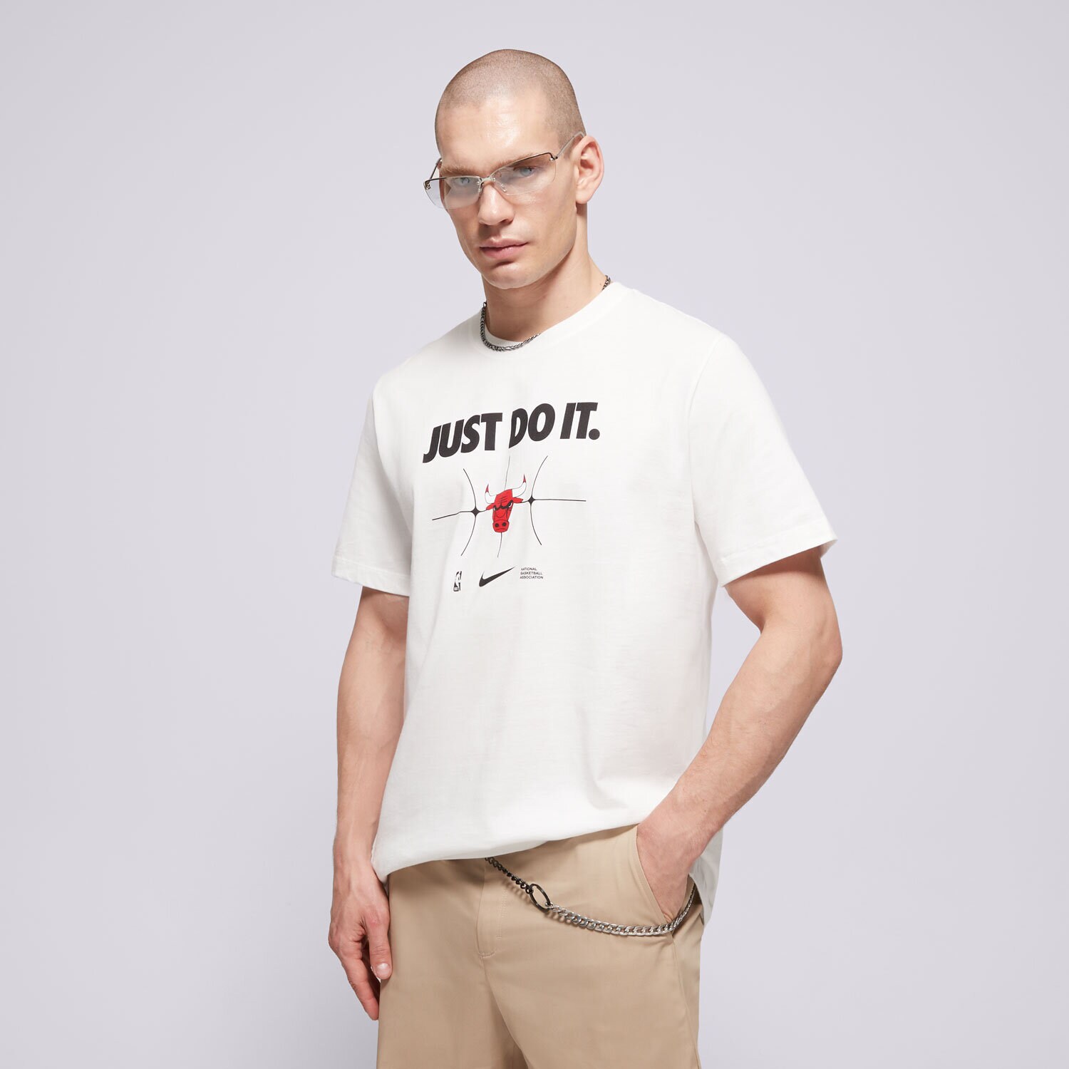 Muške majice NIKE T-SHIRT CHI M NK ES NBA JDI SS TEE FQ6270-100 bijela