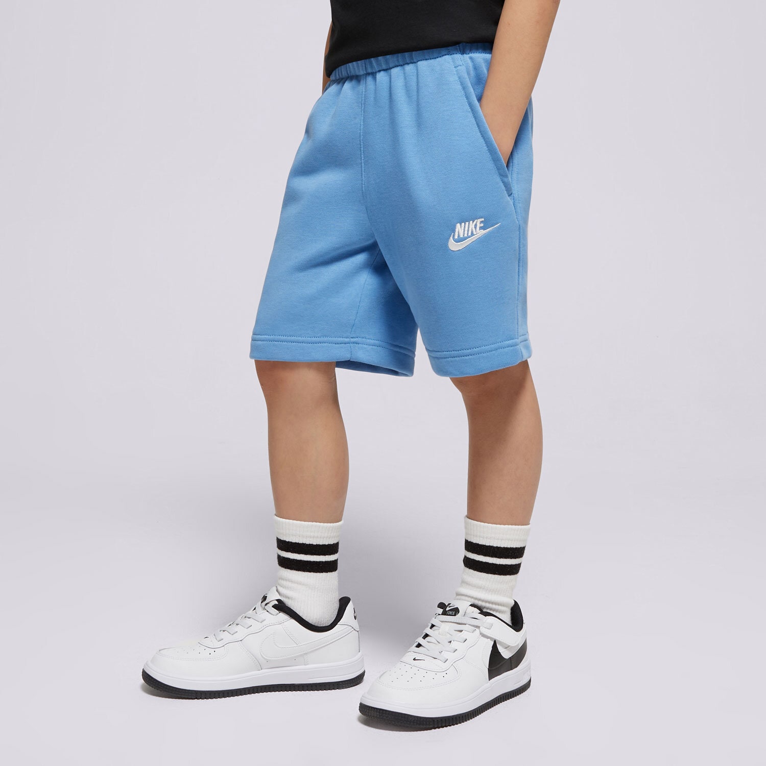 Dječje kratke hlače i haljine NIKE KRATKE HLAČE K NSW CLUB FT SHORT LBR BOY FD3015-489 crna