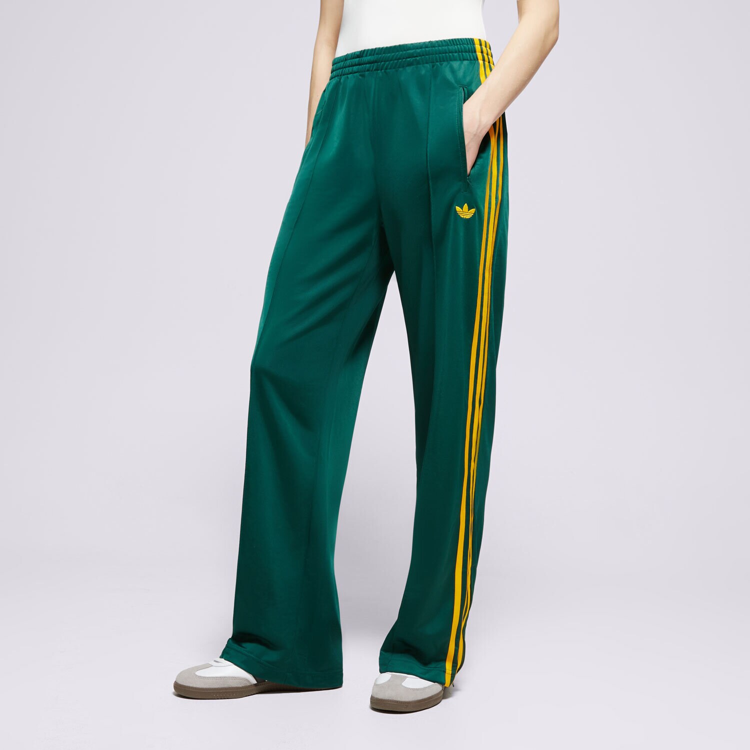 Ženske hlače ADIDAS HLAČE FBIRD LOOSE TP JP2314 zelena
