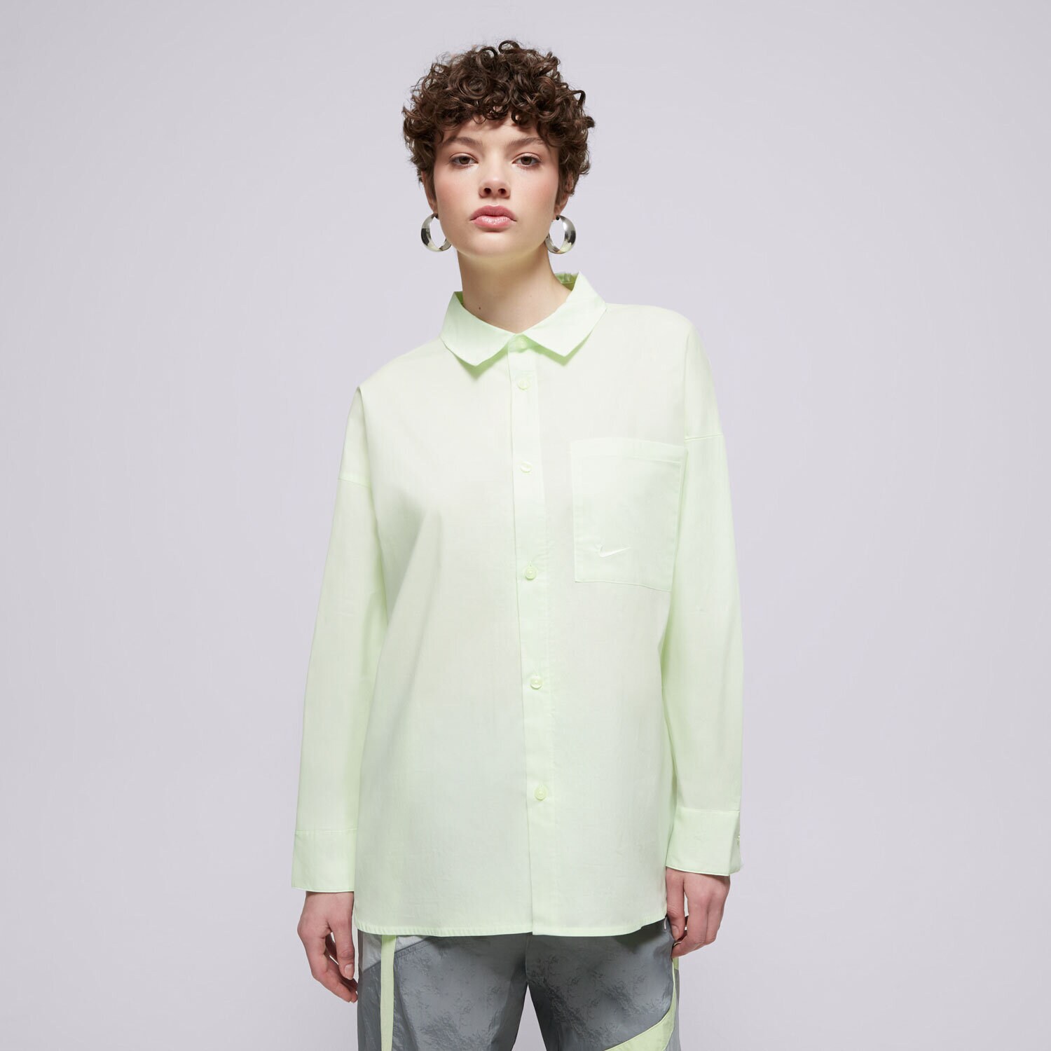 Ženske majice NIKE KOŠULJA W NSW NK CHLL PPLN LS BTN TOP HJ0715-701 zelena