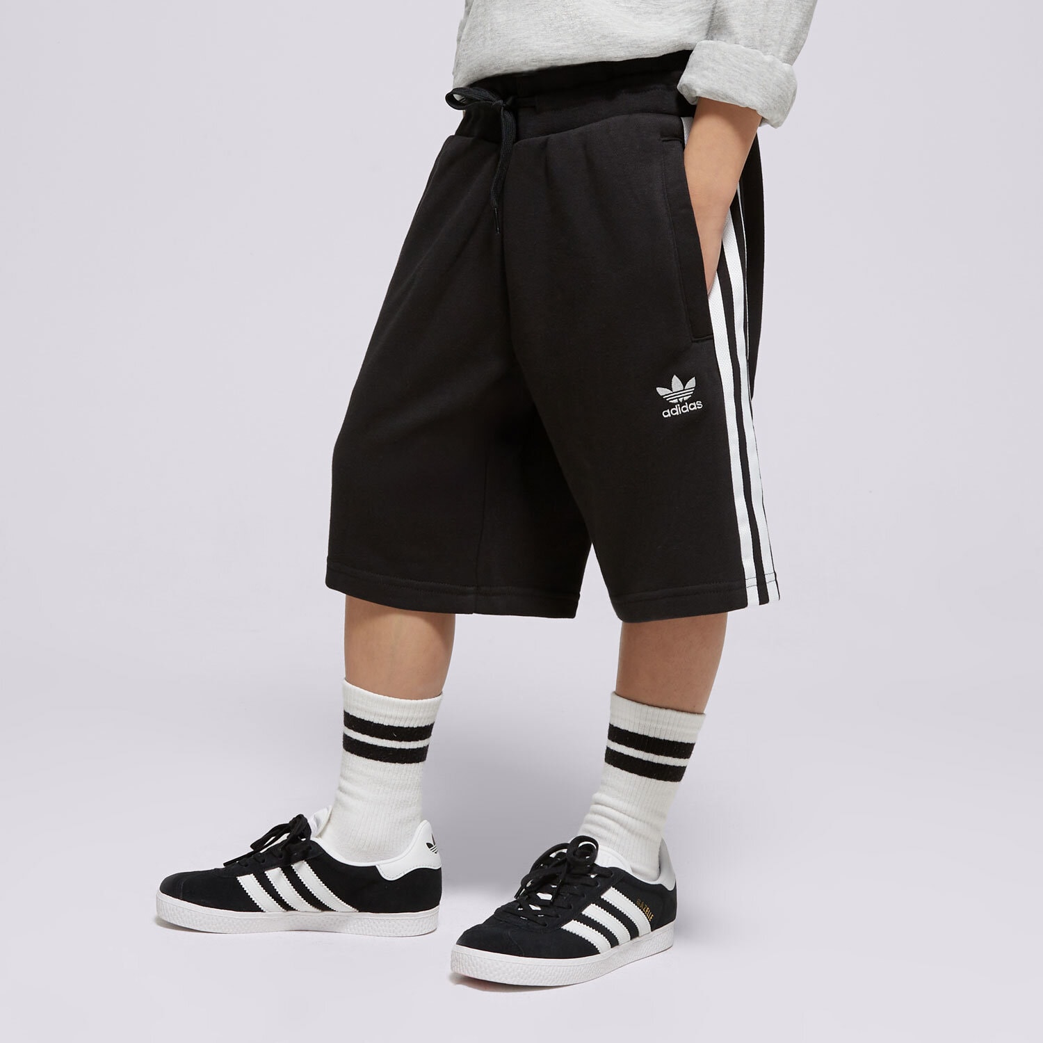 Dječje kratke hlače i haljine ADIDAS KRATKE HLAČE SHORTS BOYS IY7481 crna