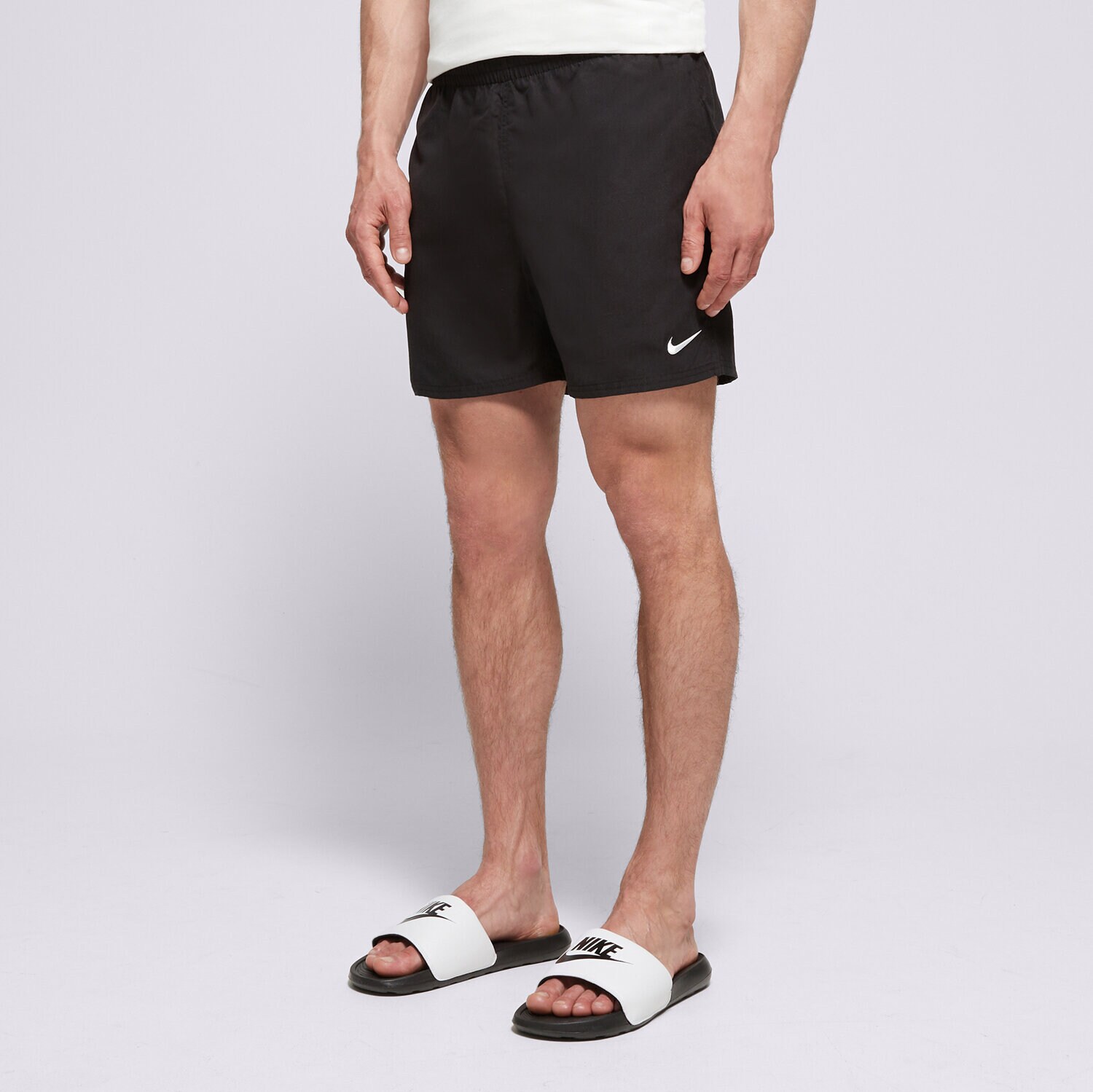 Muške kratke hlače NIKE SWIM KRATKE HLAČE NIKE ESSENTIAL 5" NESSF560-001 crna