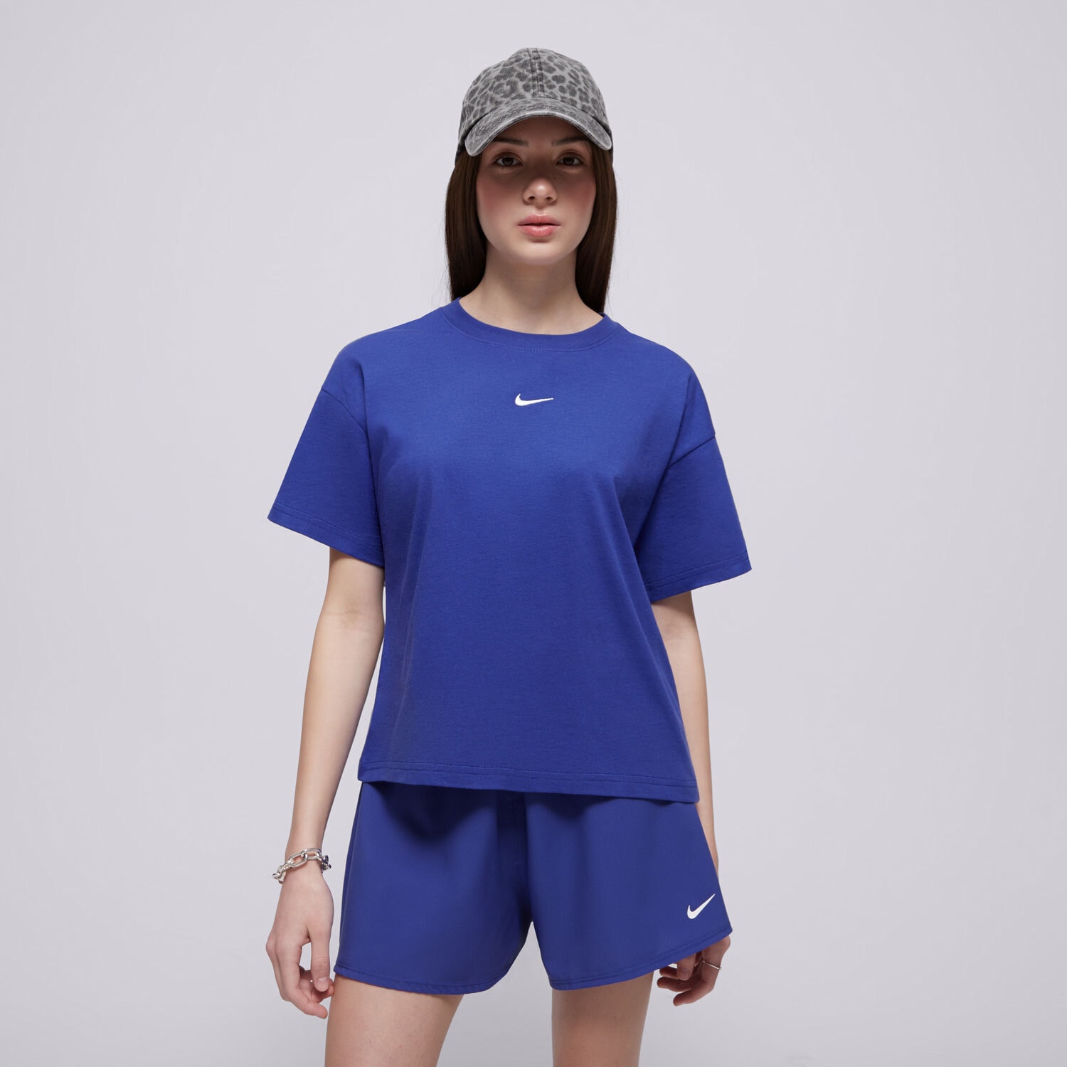 Dječje majice NIKE T-SHIRT G NSW TEE BOXY ESSNTL LBR GIRL FZ5559-539 plava