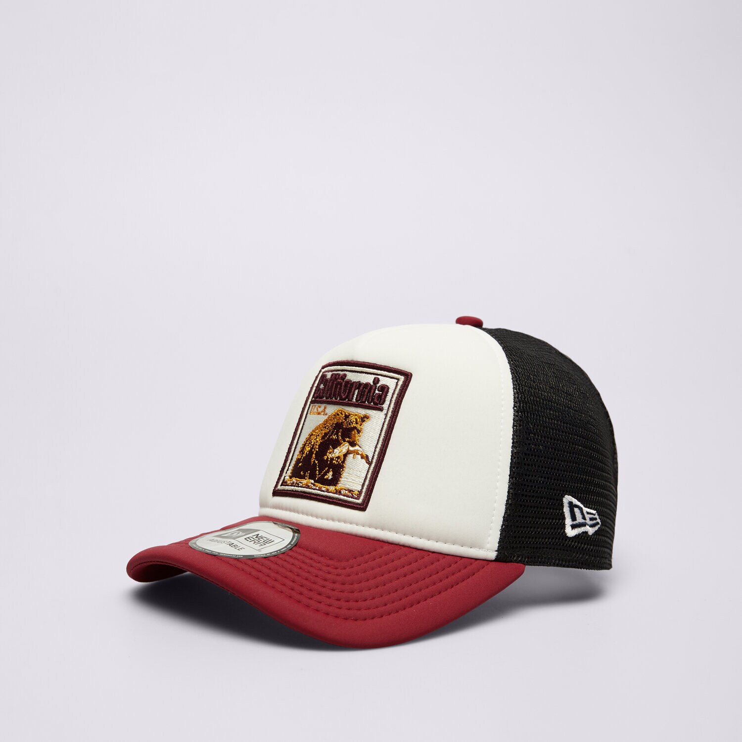 Muške kape sa šiltom NEW ERA KAPA GRAPHIC PATCH TRUCKER NEW ERA 60667593 bijela